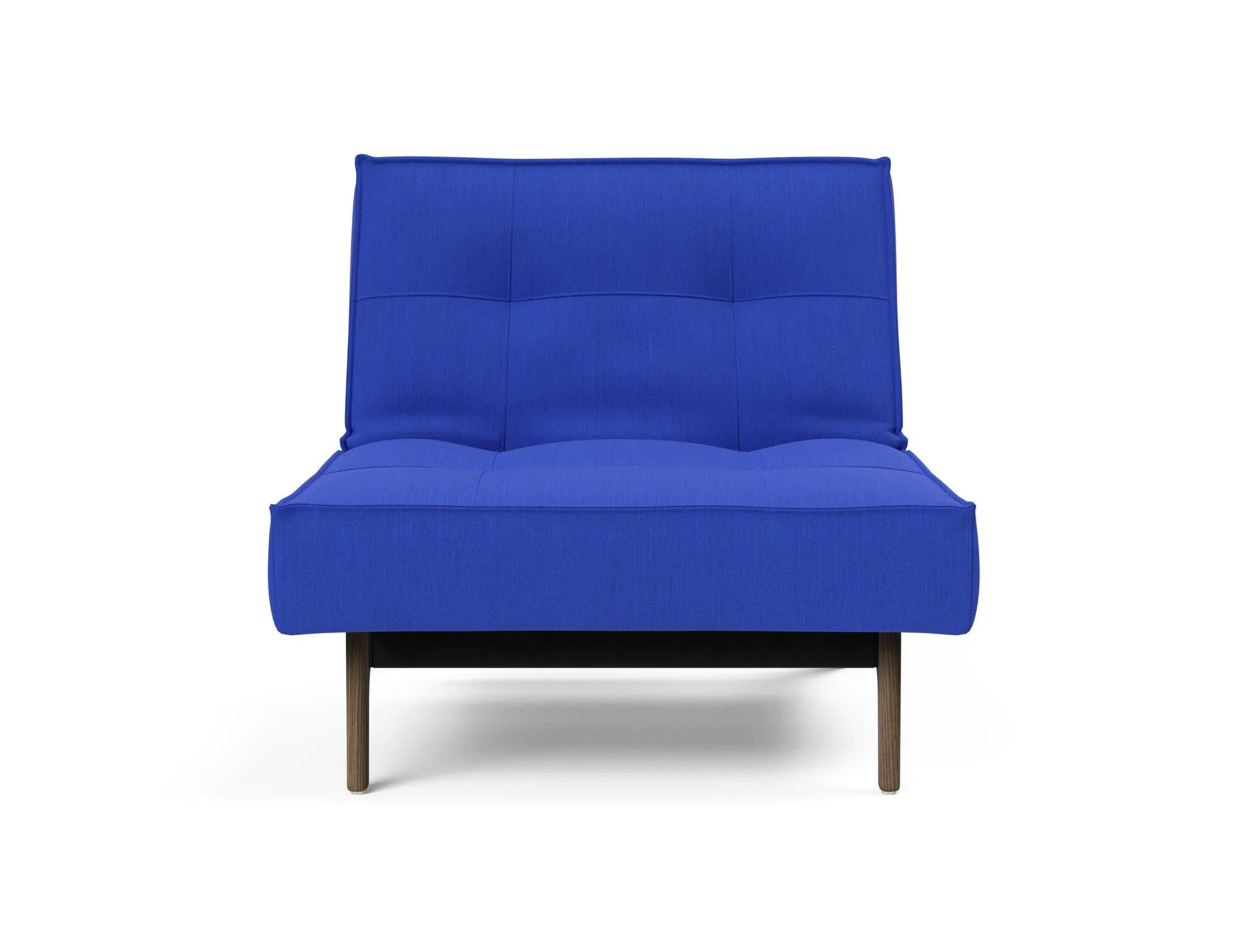 Erleben Sie den Splitback Eik Sessel von Innovation Living – stilvoll, vielseitig und perfekt für moderne Wohnräume.