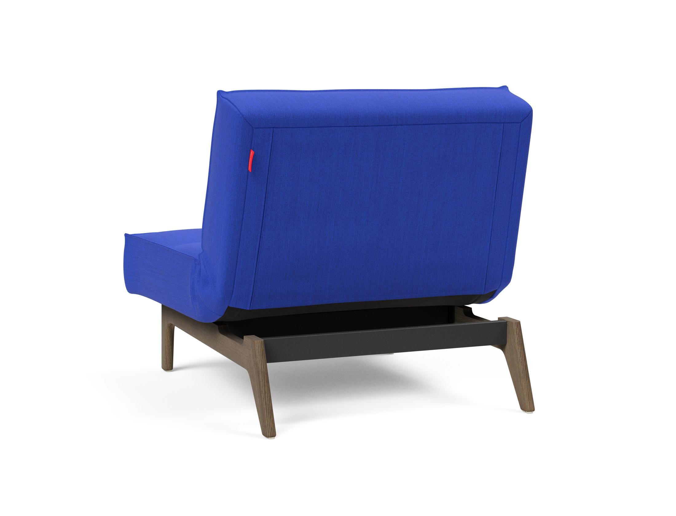 Erleben Sie den Splitback Eik Sessel von Innovation Living – stilvoll, vielseitig und perfekt für moderne Wohnräume.