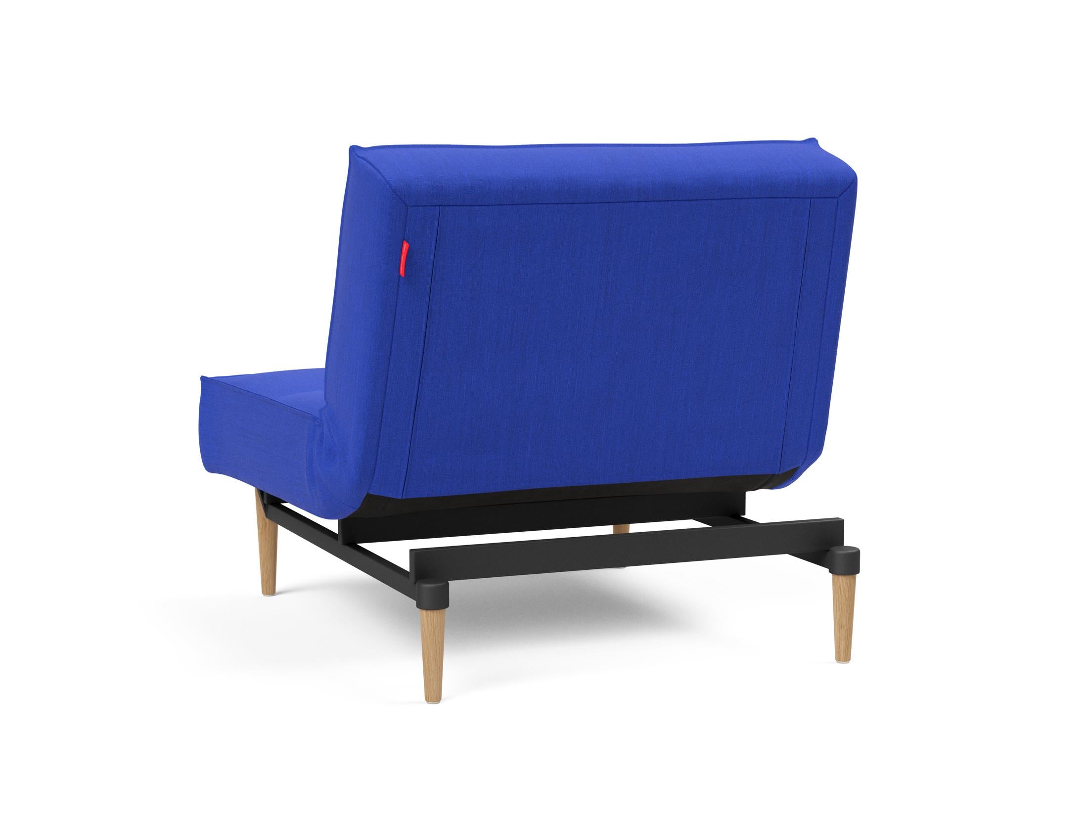 Entdecken Sie den eleganten Splitback Styletto Sessel von Innovation Living – ideal für zeitgemäße Räume und flexible Einsatzmöglichkeiten.
