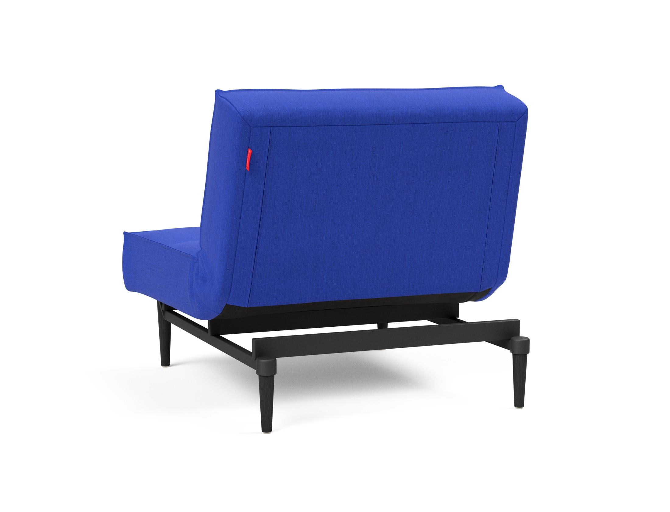 Entdecken Sie den eleganten Splitback Styletto Sessel von Innovation Living – ideal für zeitgemäße Räume und flexible Einsatzmöglichkeiten.