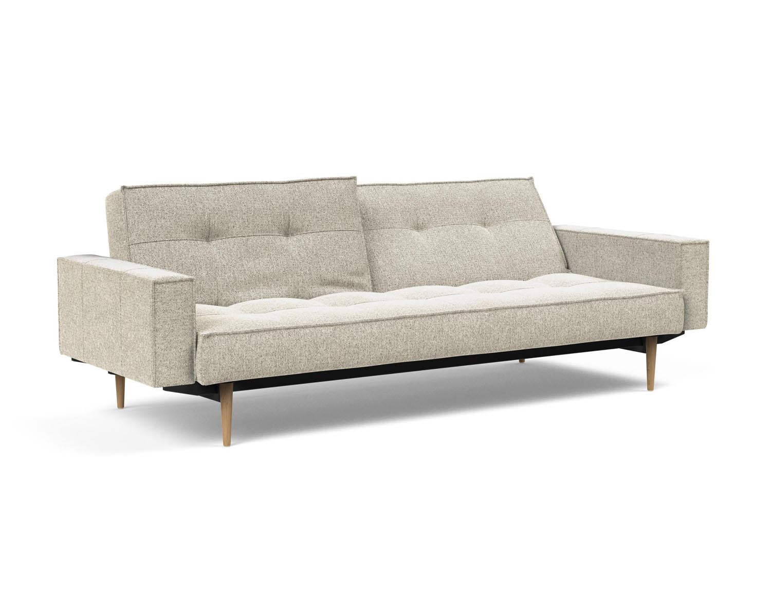 Elegantes Splitback Sofabett 115 Styletto mit Armlehnen von Innovation Living – perfekt für kreative Raumgestaltungen und flexible Schlaflösungen.