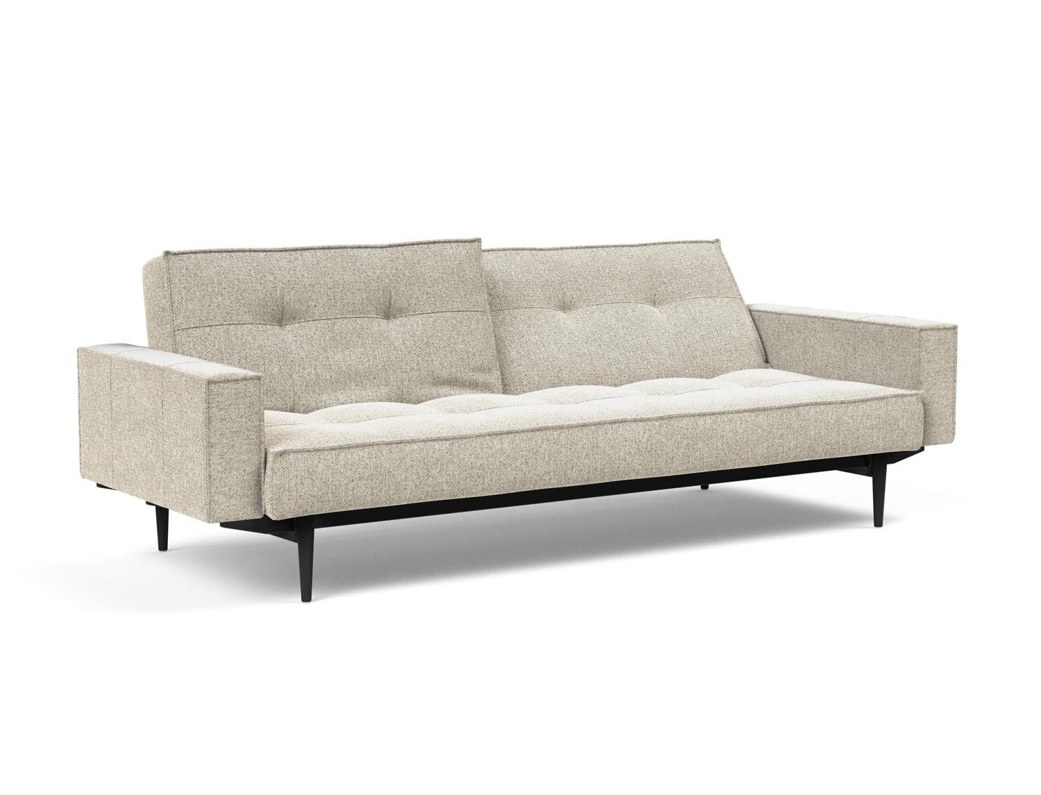 Modernes Splitback Sofabett 115 Styletto von Innovation Living mit stilvollen Armlehnen – perfekt für stilvolle Wohnräume und erholsame Nächte.