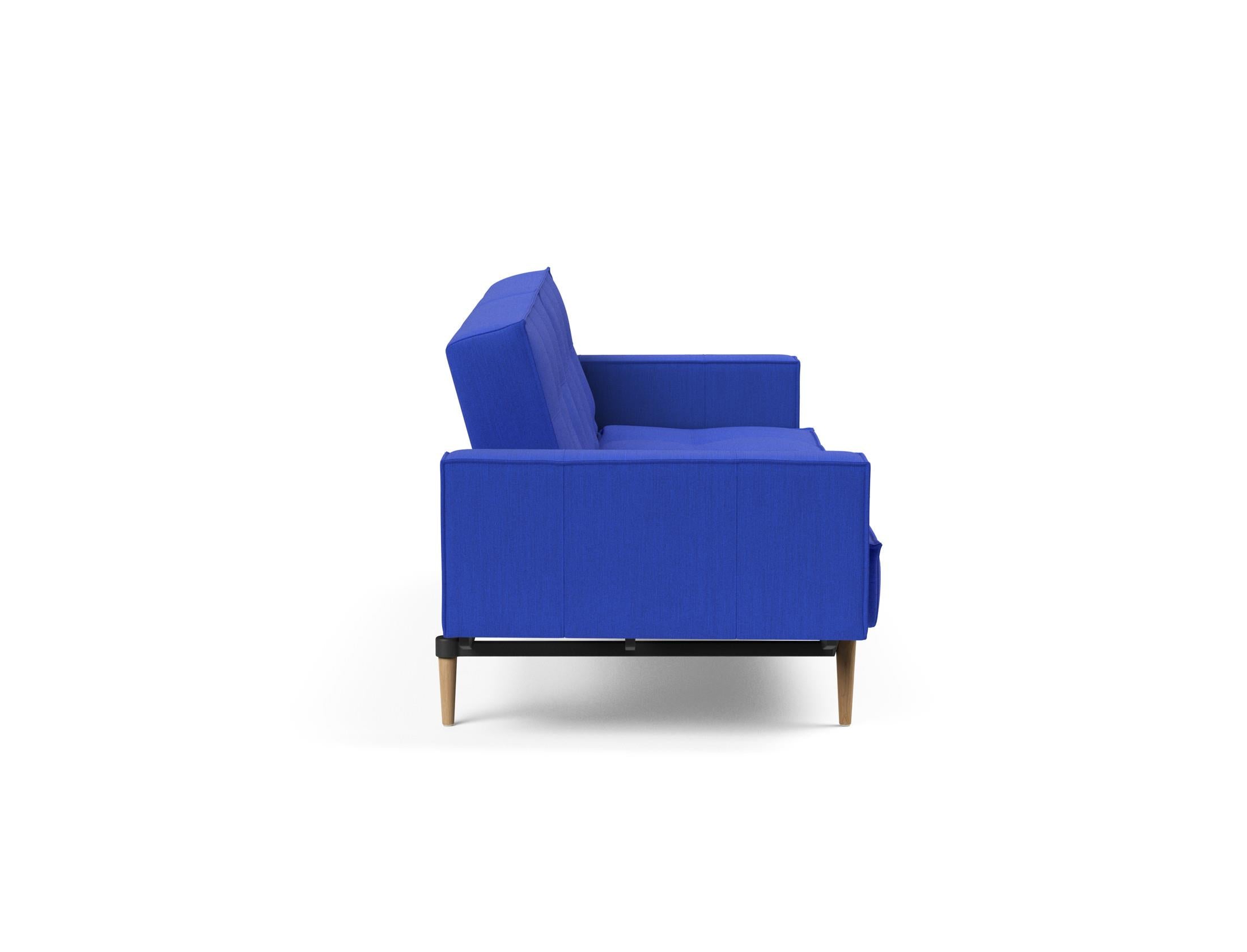 Das Splitback Sofabett 115 Styletto von Innovation Living bietet stilvolle Flexibilität. Ideal für kleine Räume, vereint es Komfort und modernes Design.