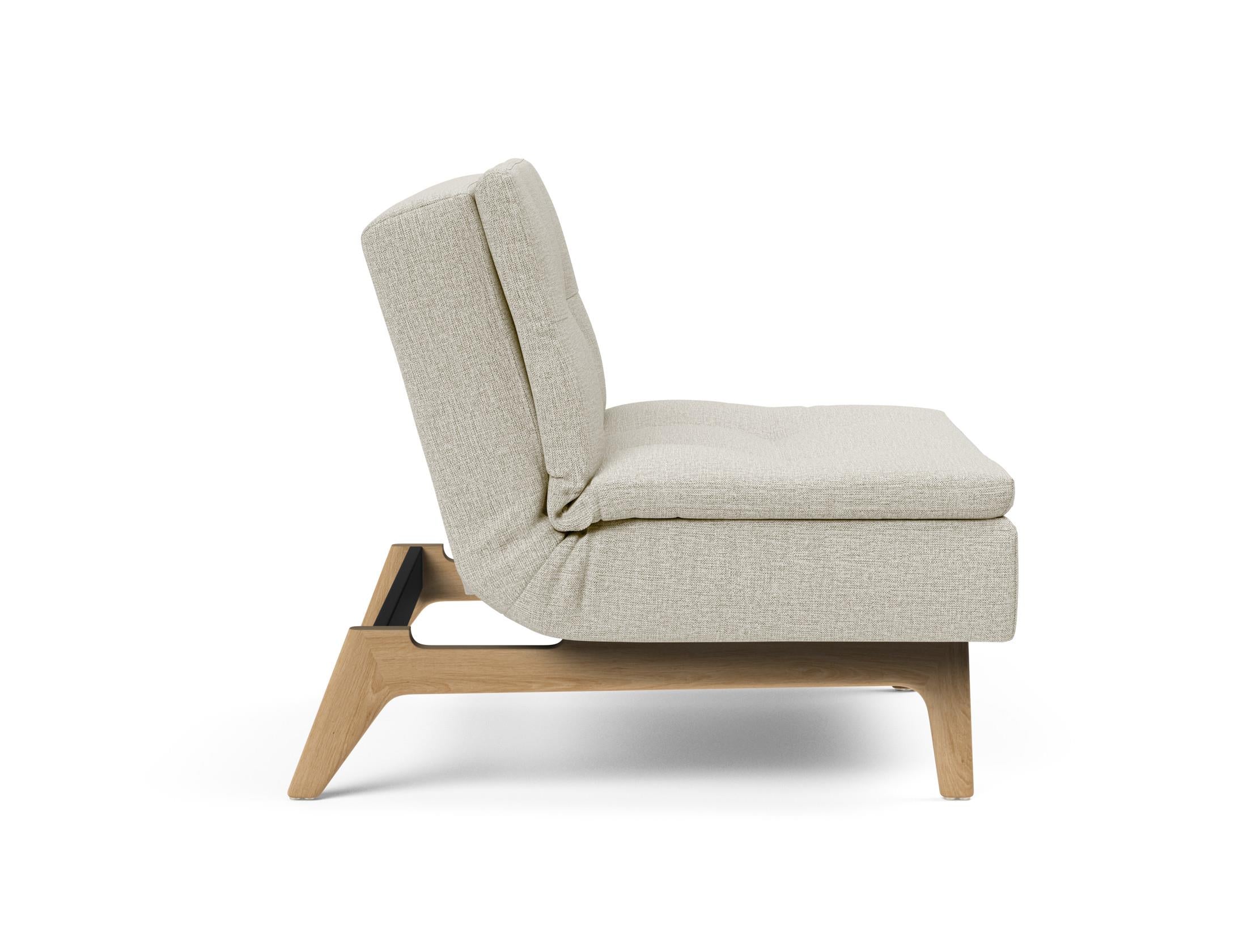 Erleben Sie den Dublexo Eik Sessel Eiche von Innovation Living – eine perfekte Kombination aus modernem Stil und außergewöhnlichem Komfort für Ihr Wohnambiente.