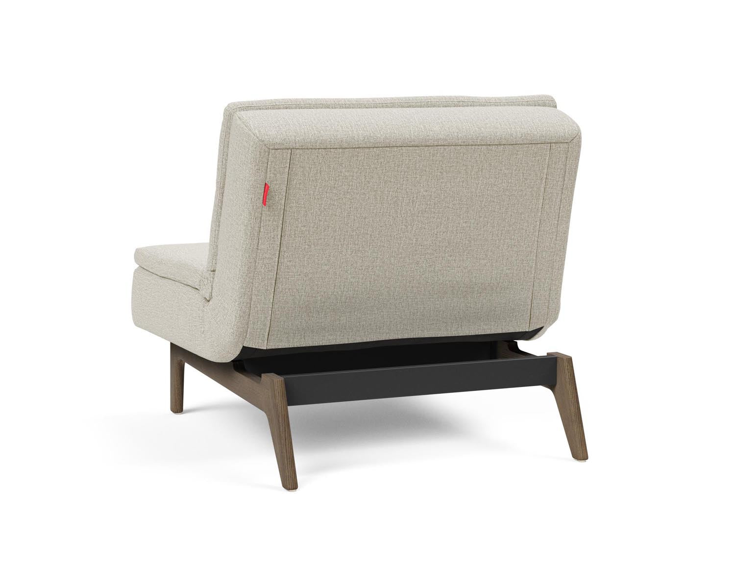 Der Dublexo Eik Sessel von Innovation Living kombiniert elegantes skandinavisches Design mit Funktionalität – ideal für jeden Wohnraum!