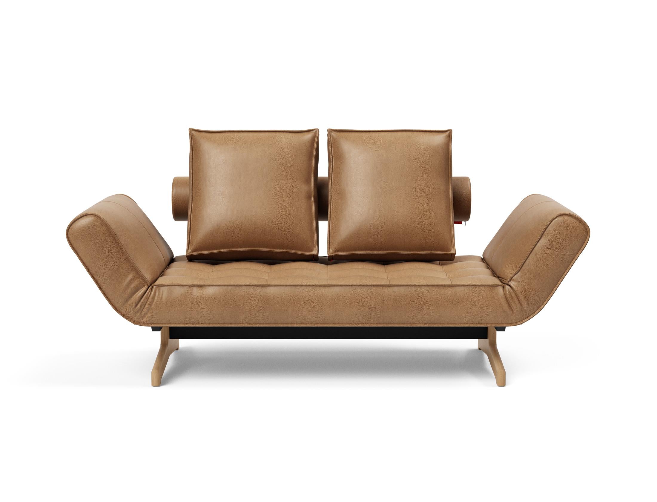 Erleben Sie das Ghia Klappsofa 80 Eiche von Innovation Living – eine elegante Lösung, die Komfort und Vielseitigkeit in jeden Raum bringt.