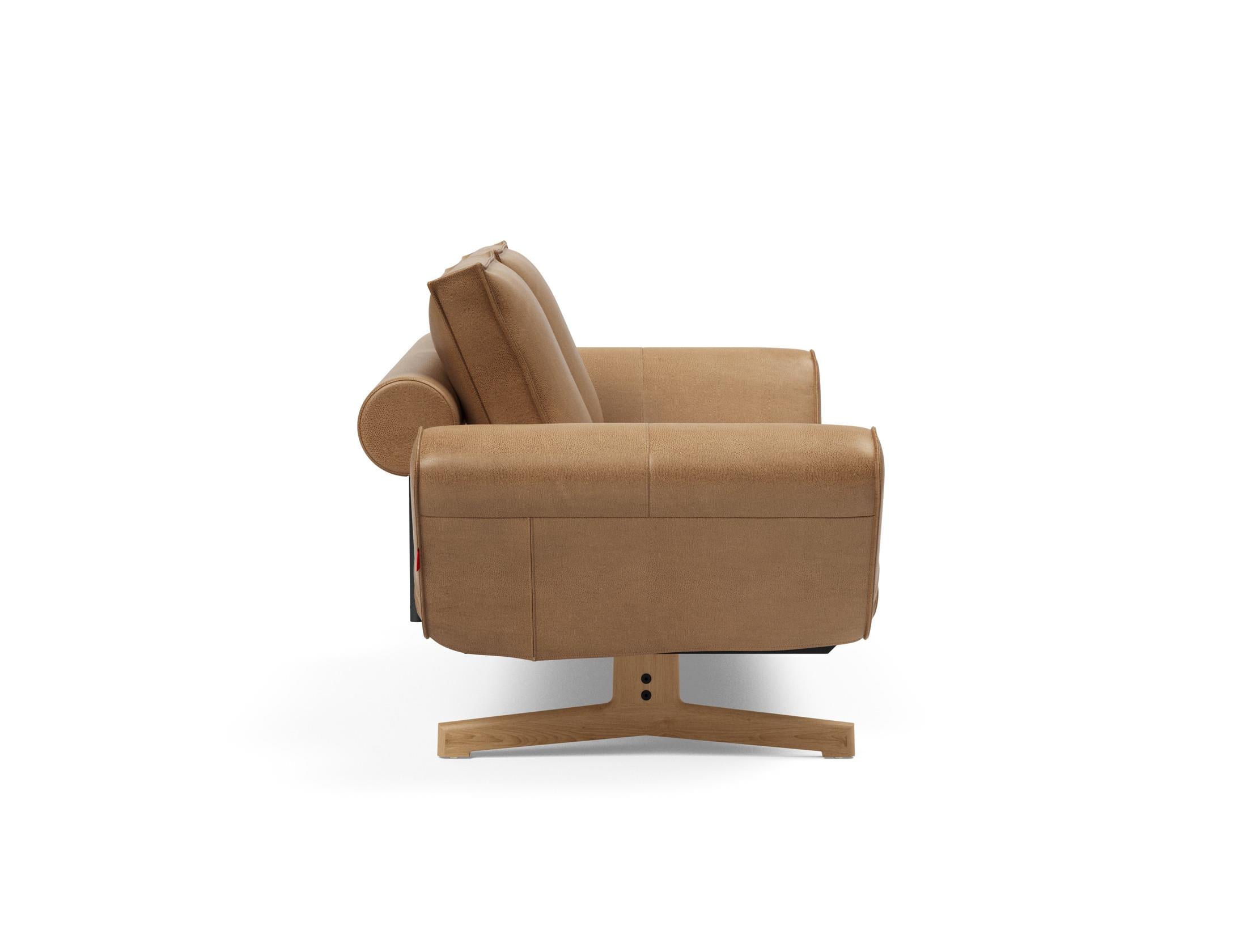 Erleben Sie das Ghia Klappsofa 80 Eiche von Innovation Living – eine elegante Lösung, die Komfort und Vielseitigkeit in jeden Raum bringt.