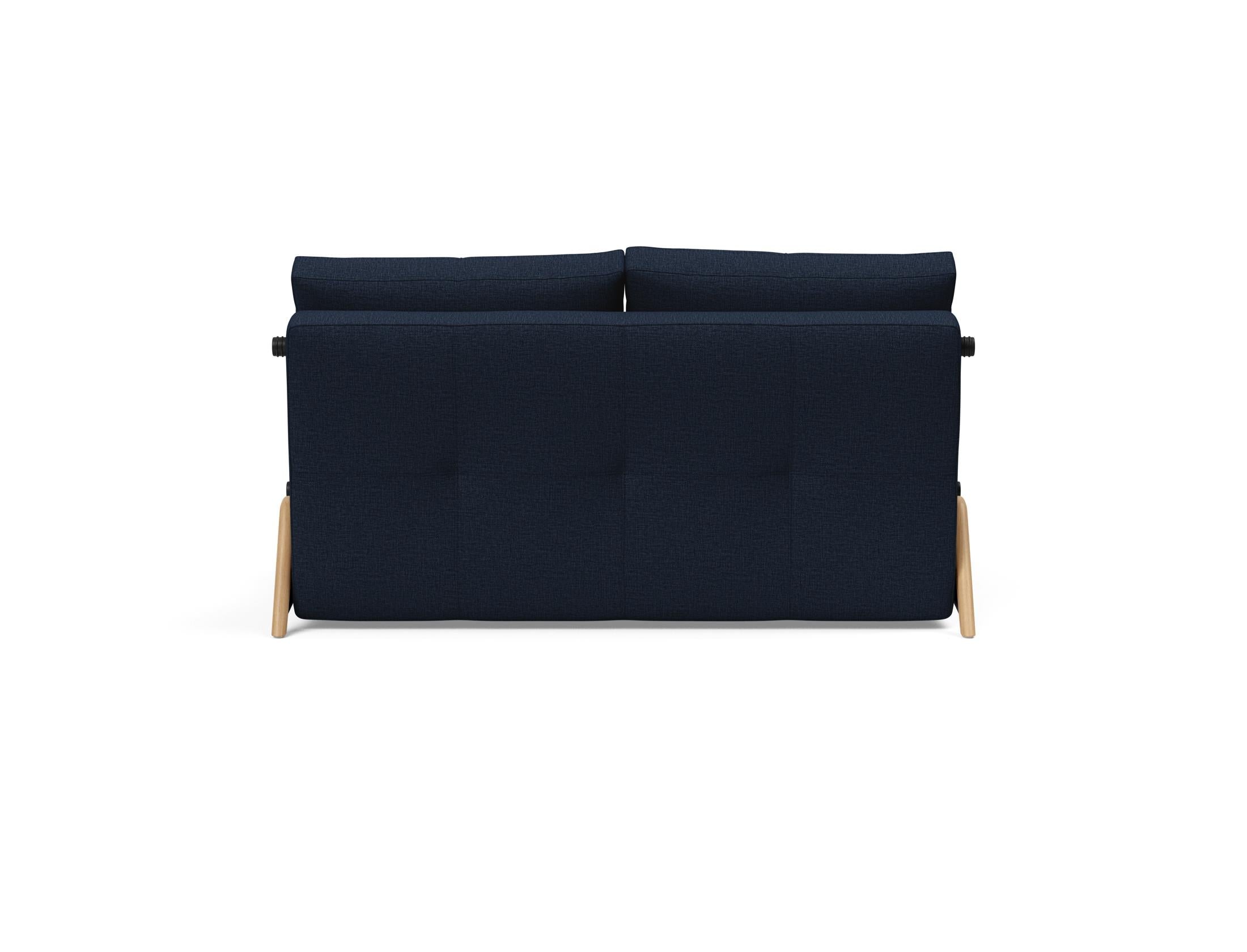 Cubed Klappsofa 140: Kompaktes Design trifft Funktionalität. Verwandelt sich schnell in ein Bett und bietet Stauraum für Bettzeug.