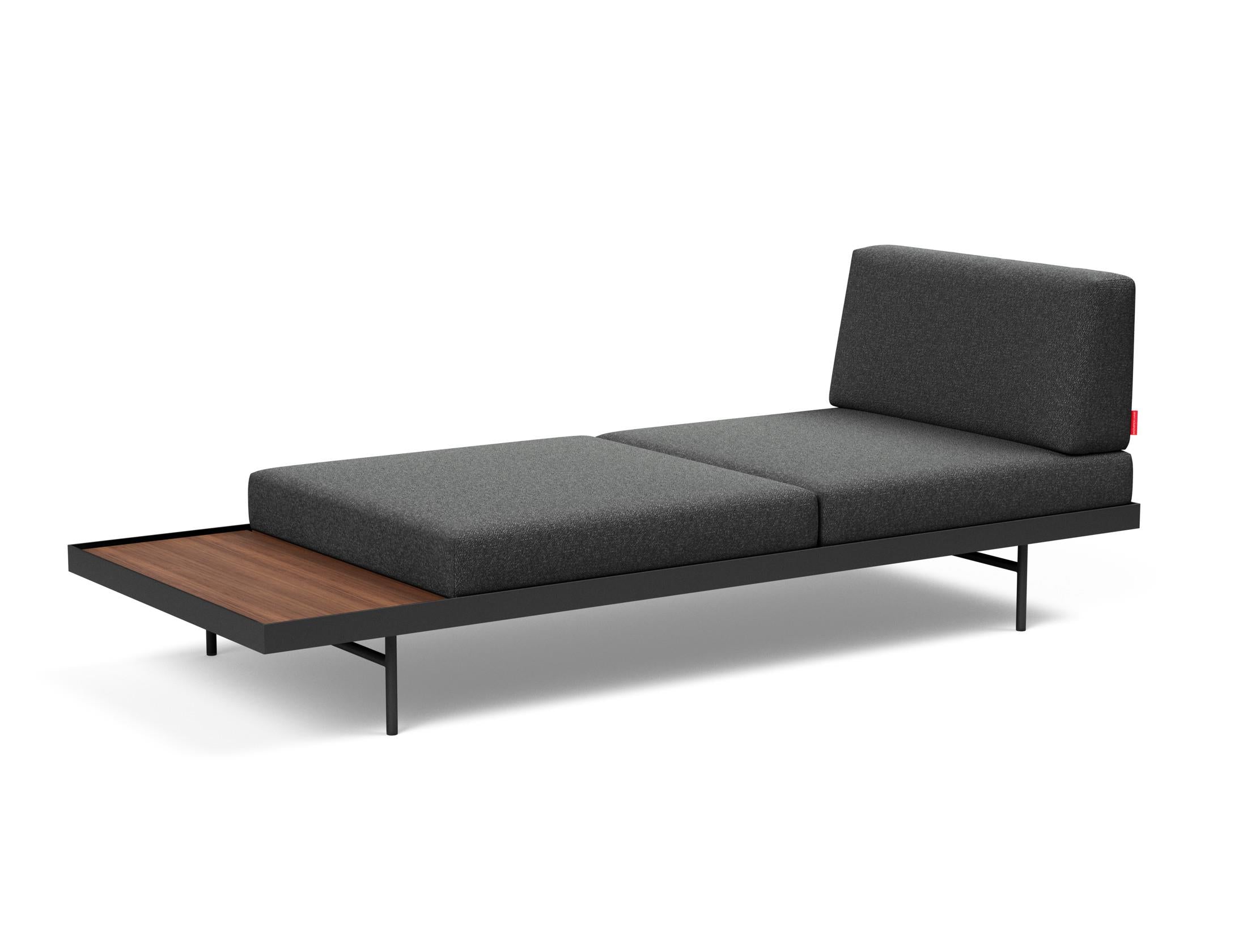 Das Puri Klappsofa von Innovation Living vereint Stil und Funktionalität – perfekt für kleine Räume mit integriertem Tisch für zusätzlichen Komfort.