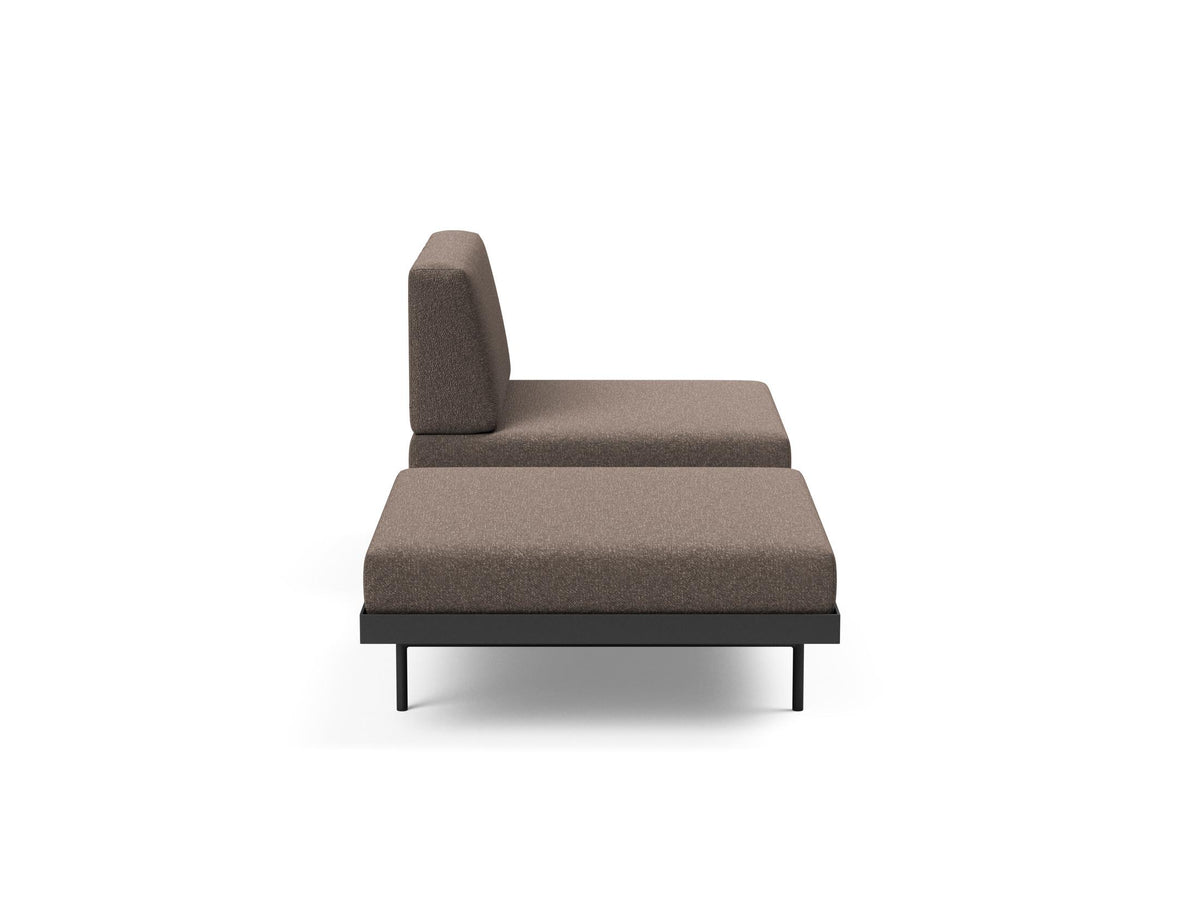 Puri Klappsofa mit Tisch in 530 Bouclé Taupe präsentiert im Onlineshop von KAQTU Design AG. Bettsofa ist von Innovation Living