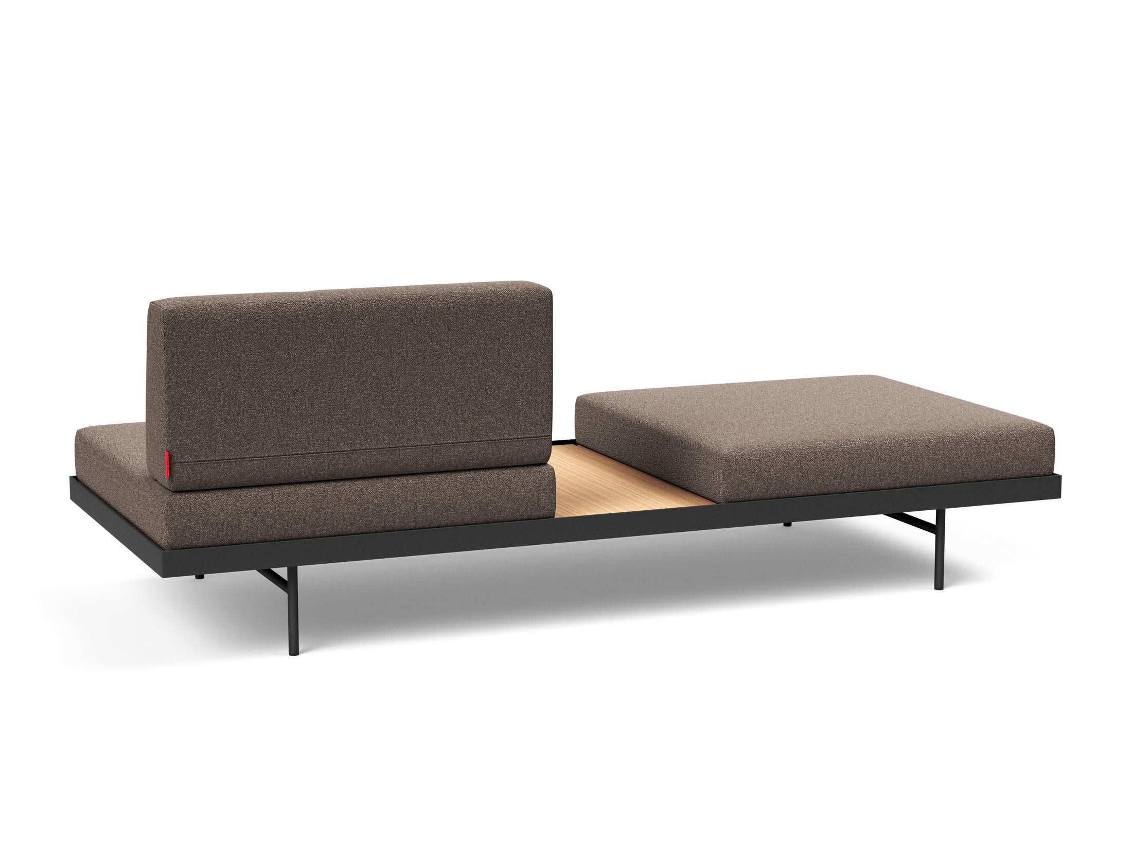 Entdecken Sie das Puri Klappsofa von Innovation Living: stilvoll, platzsparend und ideal für Gästeübernachtungen in jedem Raum!