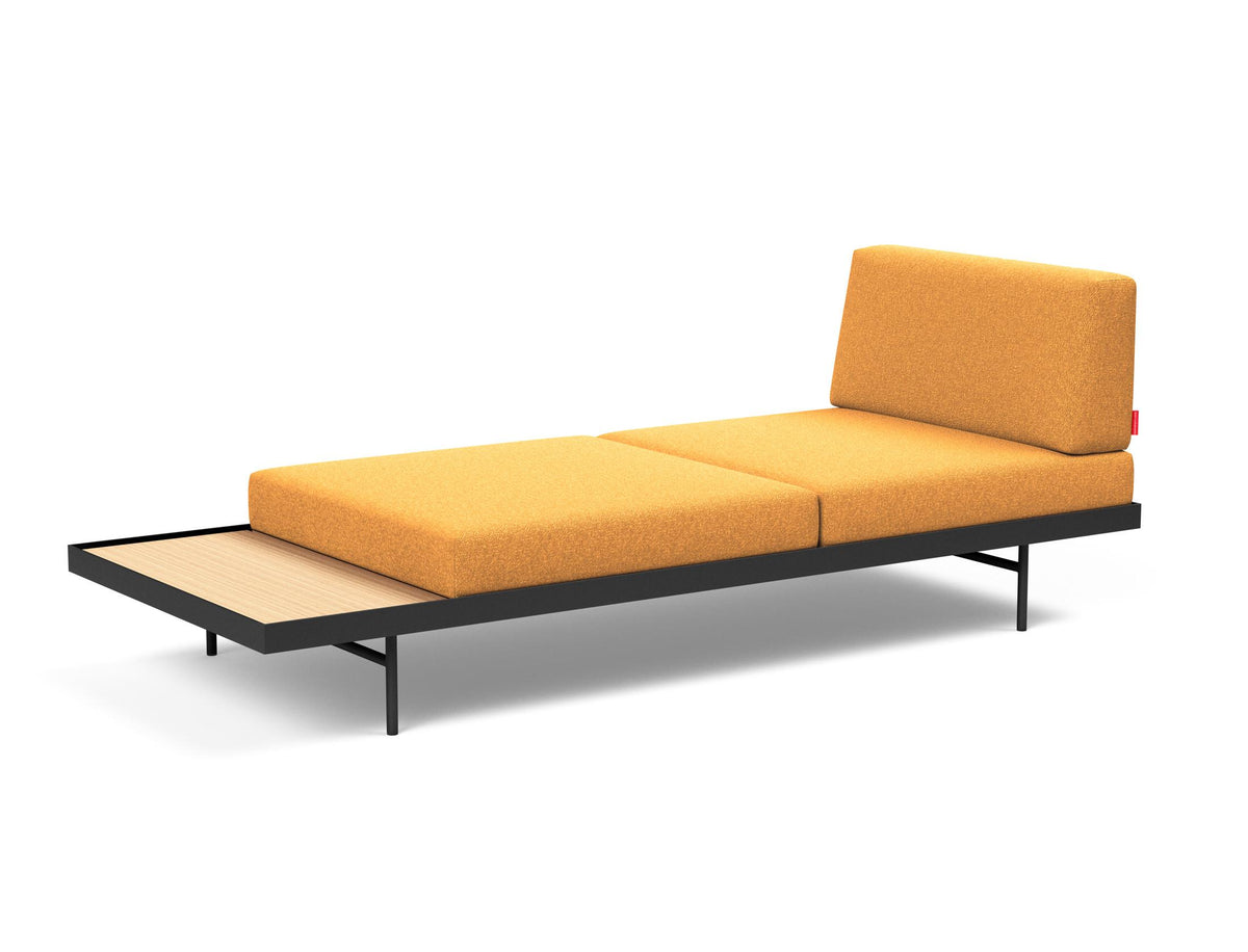 Puri Klappsofa mit Tisch in 536 Bouclé Ochre präsentiert im Onlineshop von KAQTU Design AG. Bettsofa ist von Innovation Living