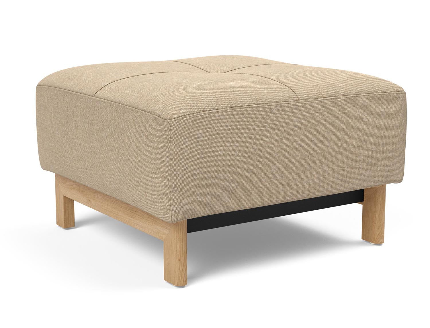 Der Pyxis Puff von Innovation Living vereint stilvolles Design und Funktionalität – ideal als Sitzgelegenheit oder Fußablage für jedes moderne Zuhause.