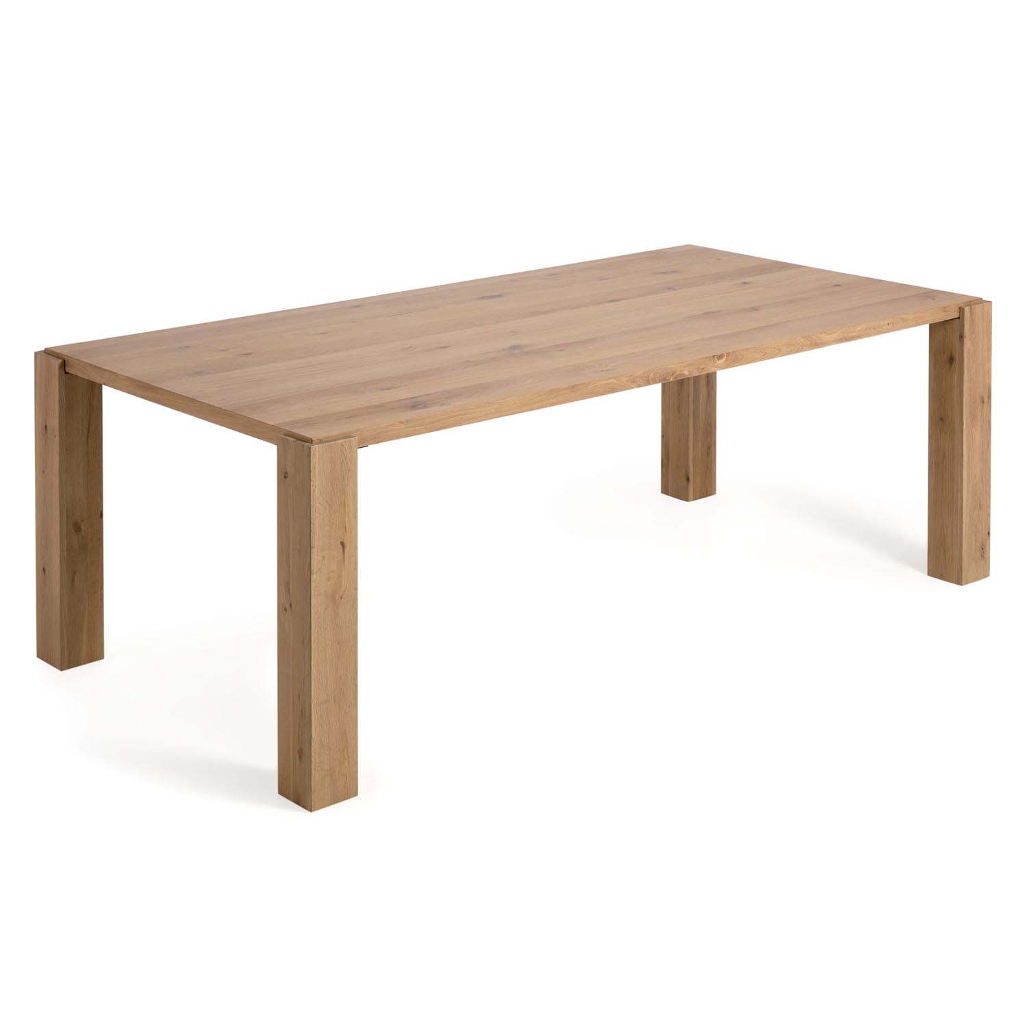 Eleganter Deyanira Tisch von Kave Home: 220x110 cm, Eichenfurnier, massive Eichenbeine, stilvoll und langlebig.