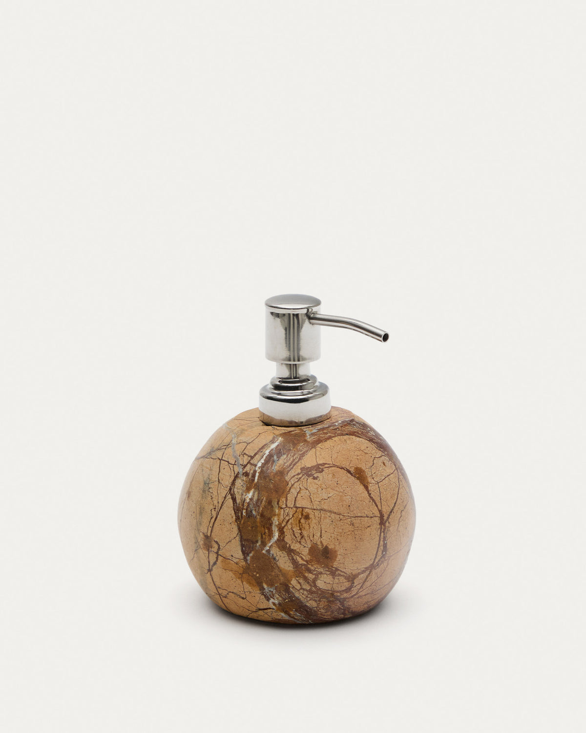 Spalsh Seifenspender aus Marmor beige in Braun präsentiert im Onlineshop von KAQTU Design AG. Badzubehör ist von Kave Home