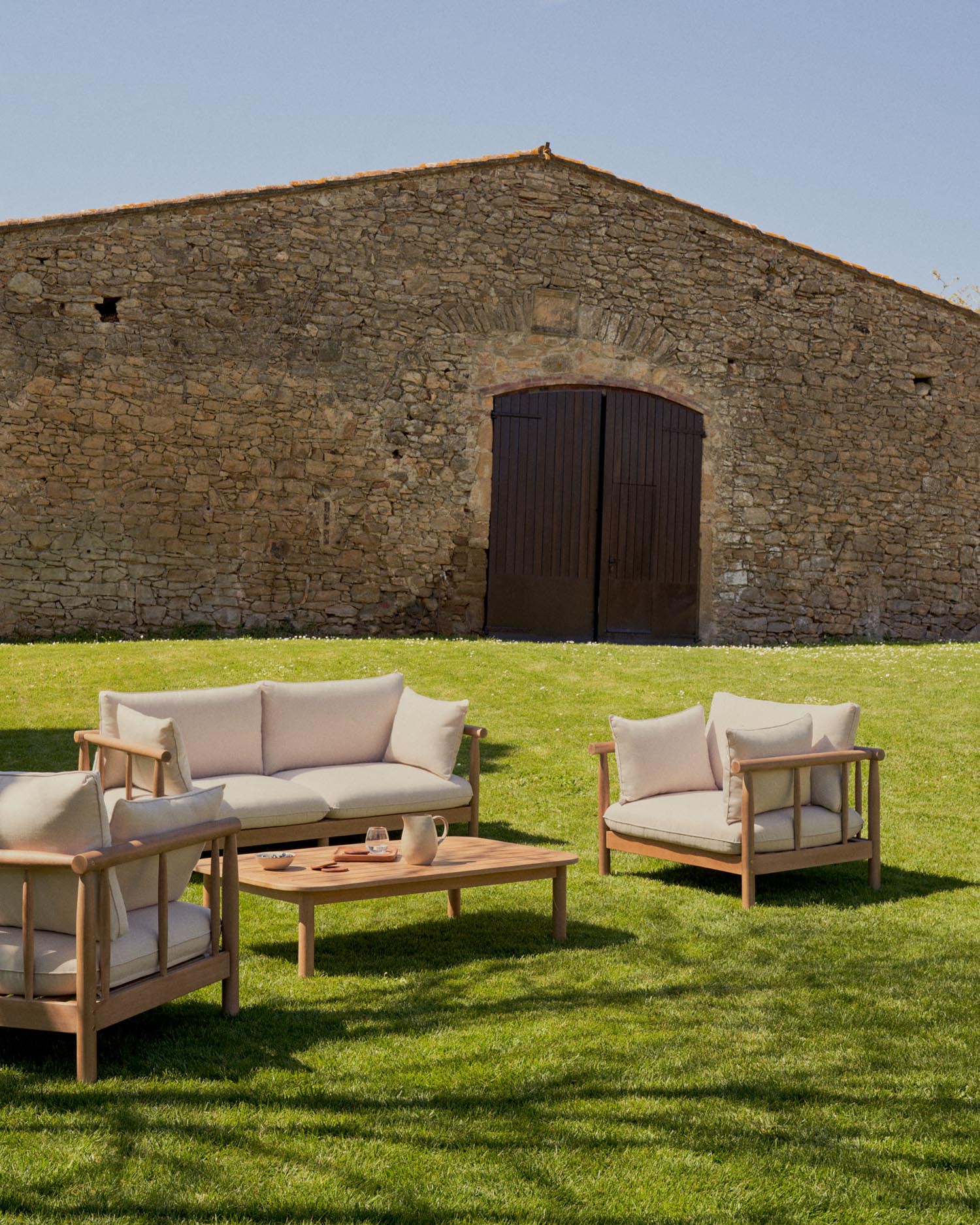 Sacova coffee table, 100% outdoor solid eucalyptus wood, 140x89cm, 100% FSC