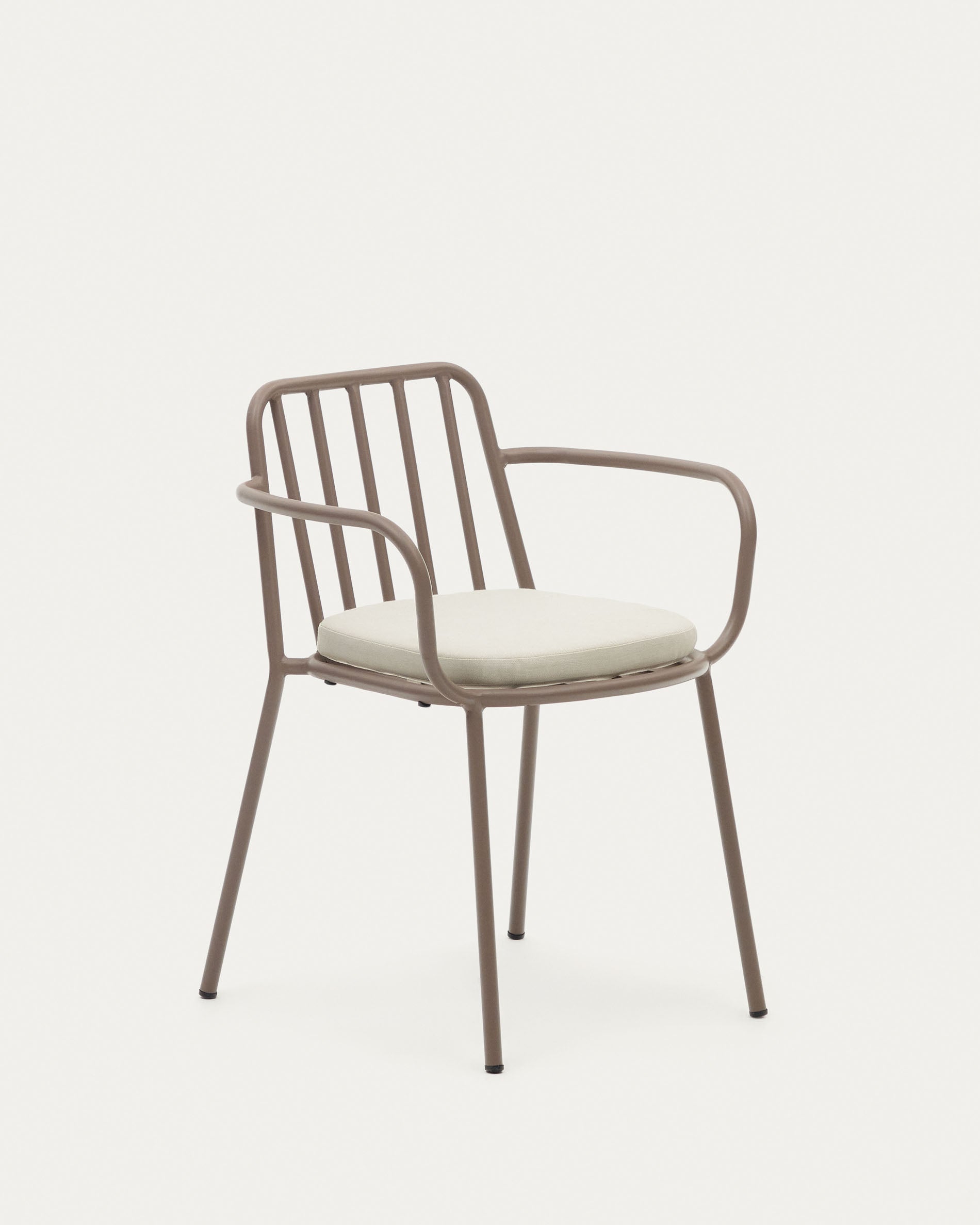 Stapelbarer Bramant Stuhl aus Stahl in Helllila, elegant und langlebig, ideal für stilvolle Aussenbereiche. Wetterbeständig und platzsparend.