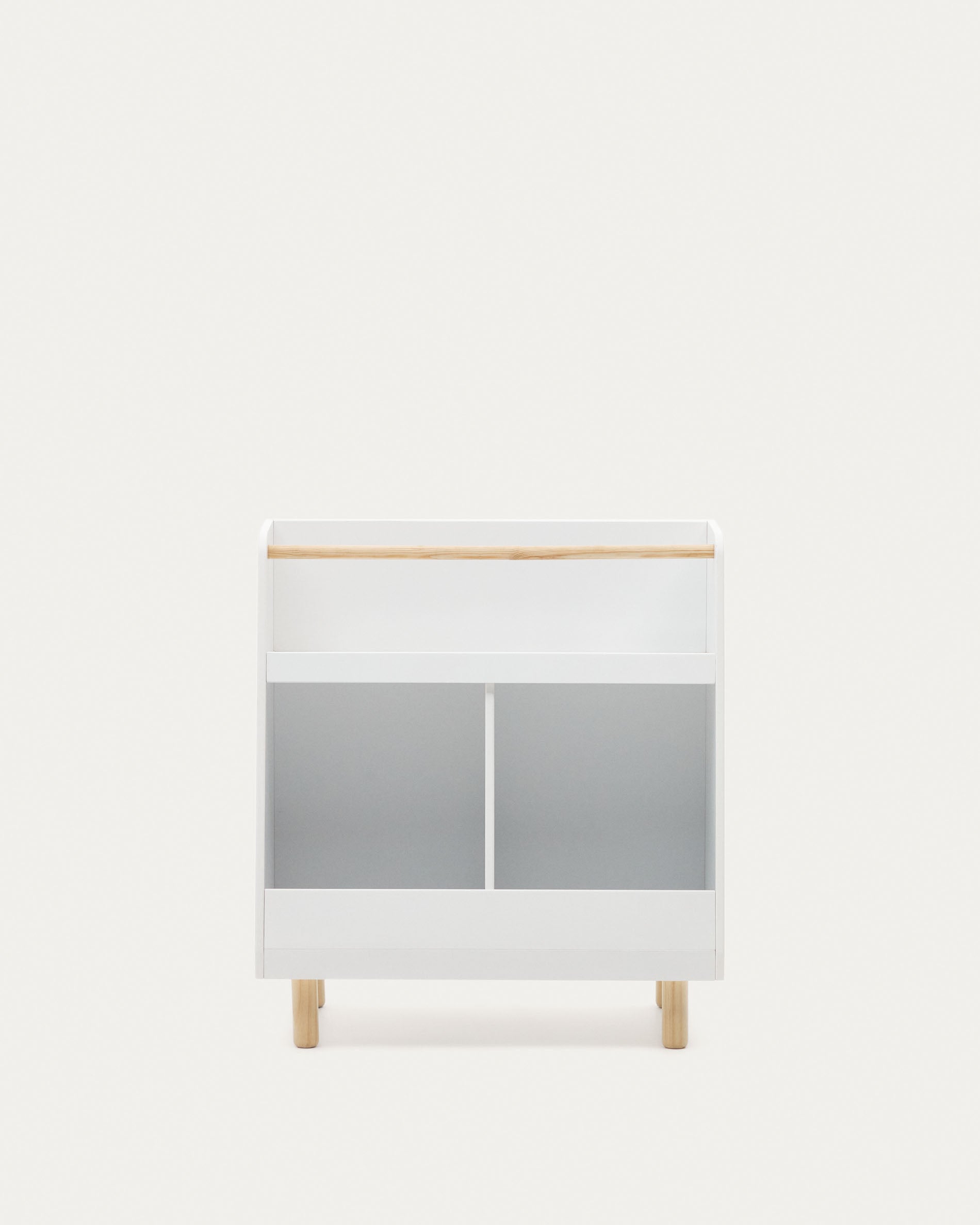 Serwa bookshelf made of <tc>wEIS</tc> MDF with legs and rod in solid pine wood