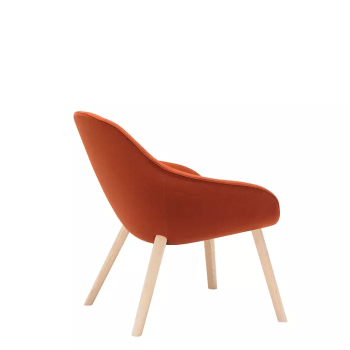 Next Lounge in Orange präsentiert im Onlineshop von KAQTU Design AG. Sessel ist von Andreu World