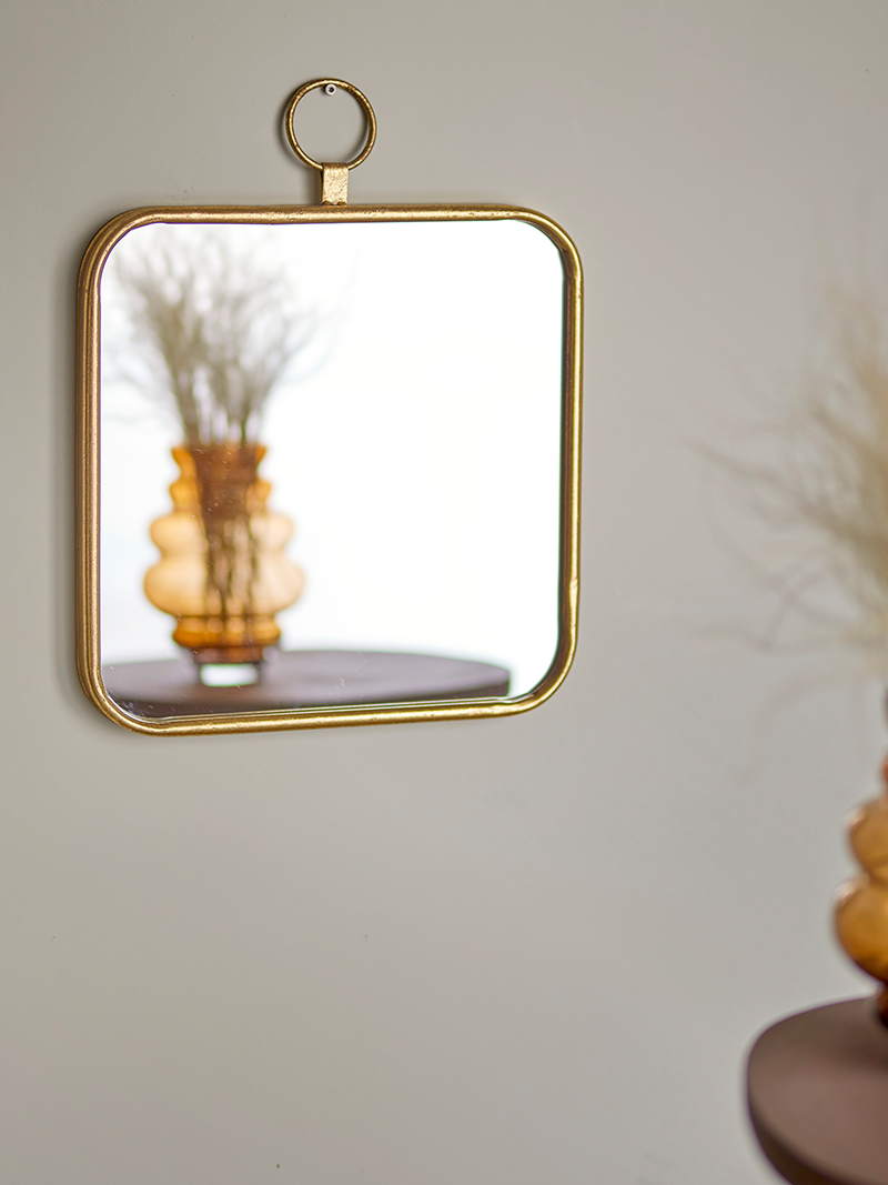 Panill Wand-Spiegel, Brass, Metall in Brass präsentiert im Onlineshop von KAQTU Design AG. Spiegel ist von Bloomingville