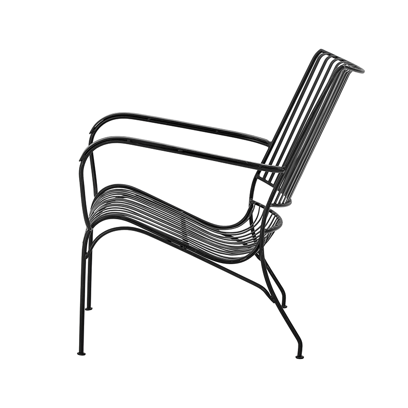 Marley Loungesessel, Schwarz, Eisen in Black präsentiert im Onlineshop von KAQTU Design AG. Sessel mit Armlehnen ist von Bloomingville