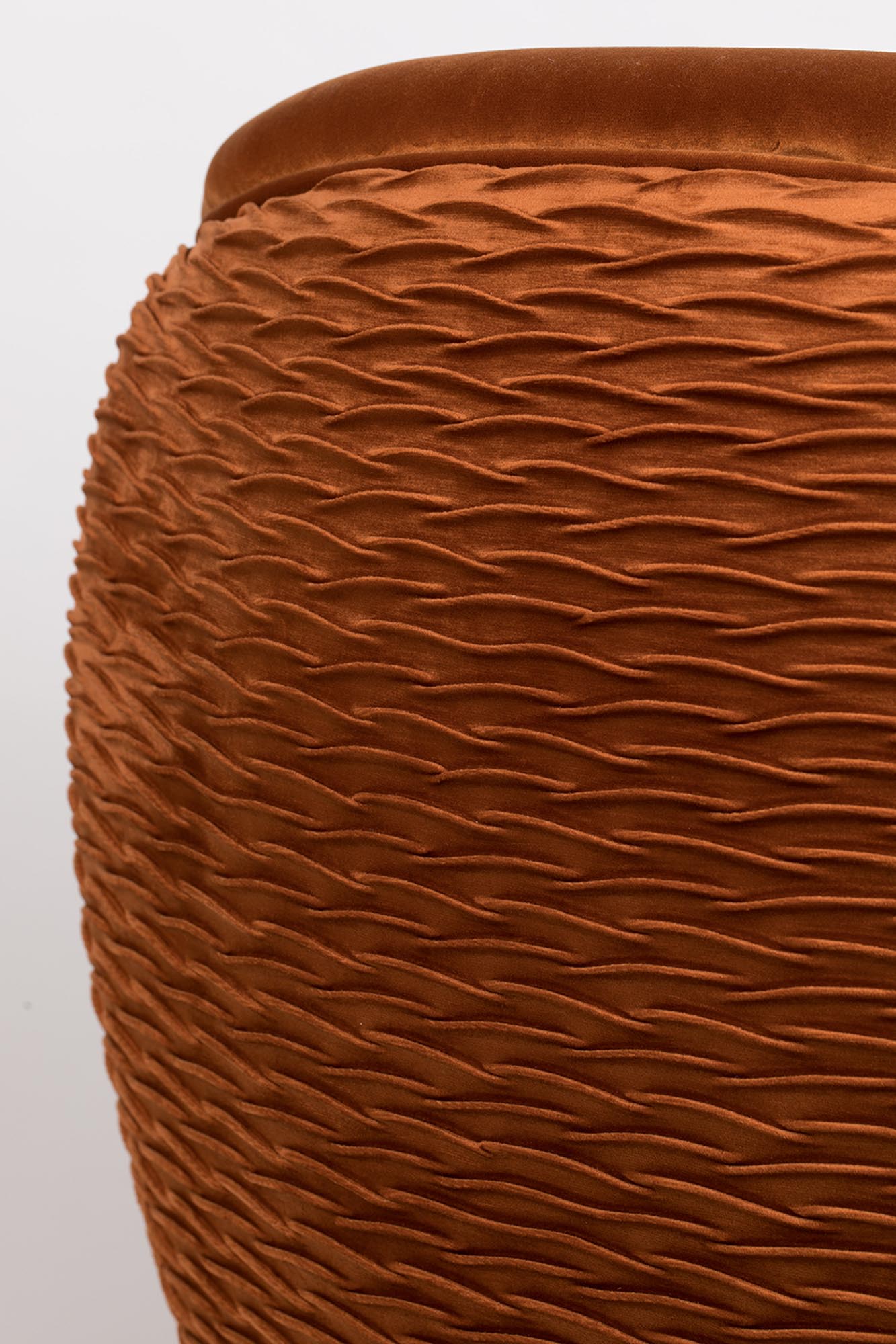 SO CURVY Sessel: Einzigartiger Komfort in trendigem Design.