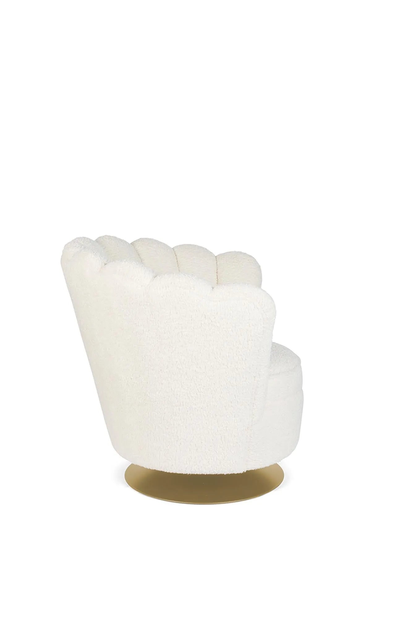 Eleganter Muschel-Sessel von Bold Monkey: Stilvoller Komfort pur.