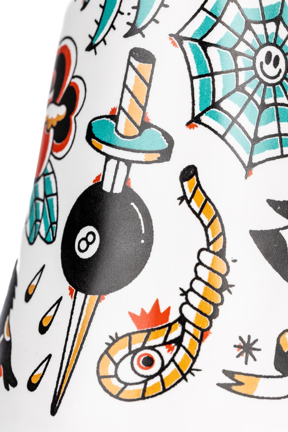 Liberty Matters Vase: Einzigartige Designvase für stilvolle Räume.