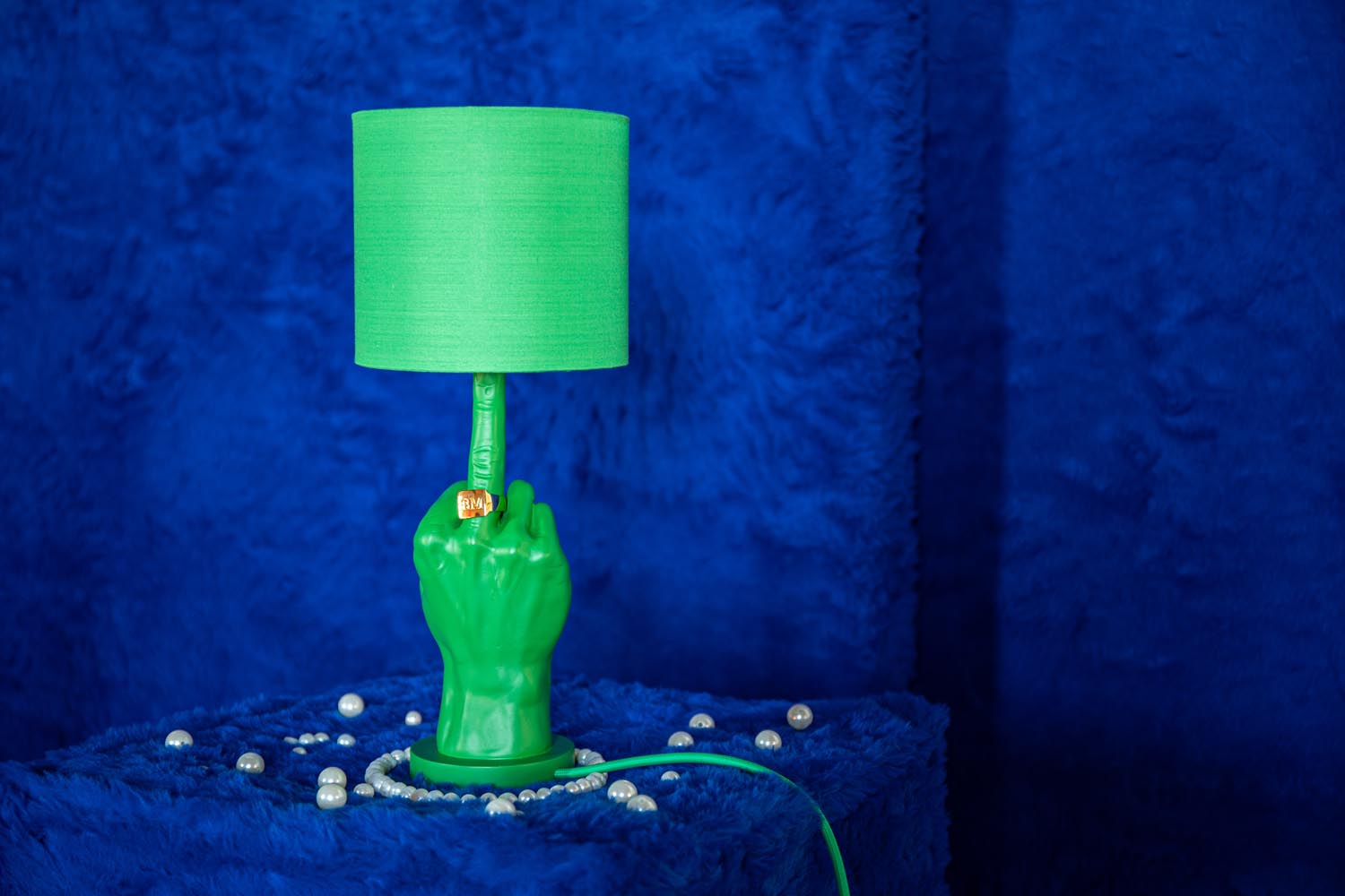 Tischlampe „What If“ von Bold Monkey: Kreative Beleuchtungsidee.