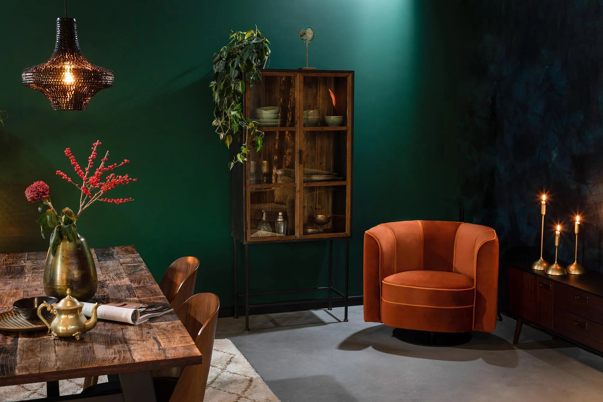 Dutchbone Cabinet Berlin: Elegante Aufbewahrung mit urbanem Charme.