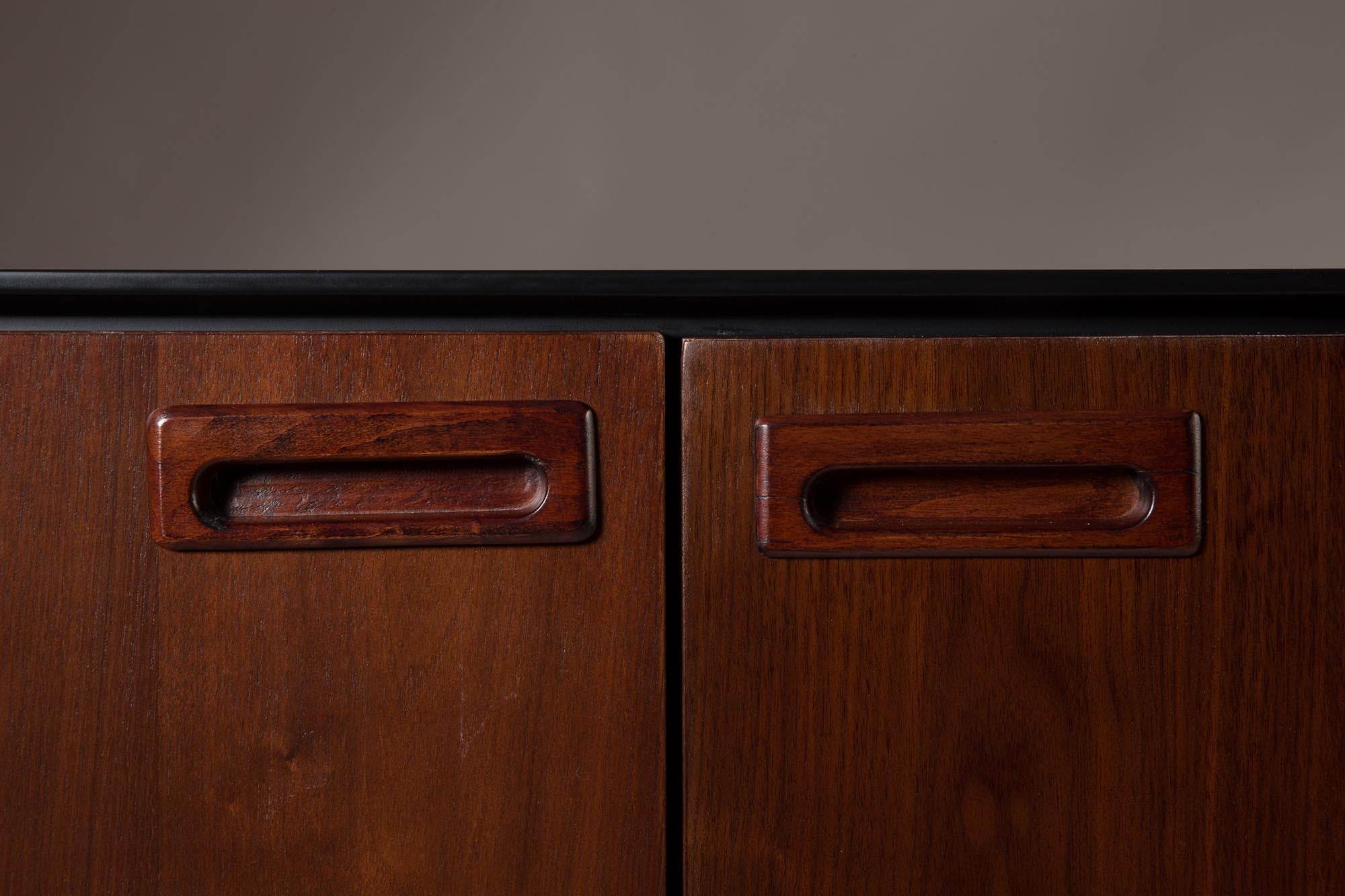 Sideboard juju high