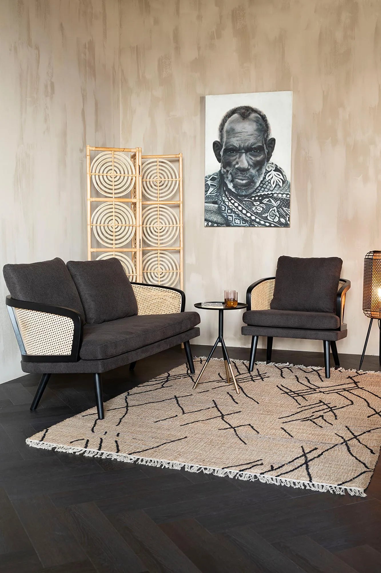 Teppich Ishank: Modernes Design trifft auf hochwertige Handwerkskunst.