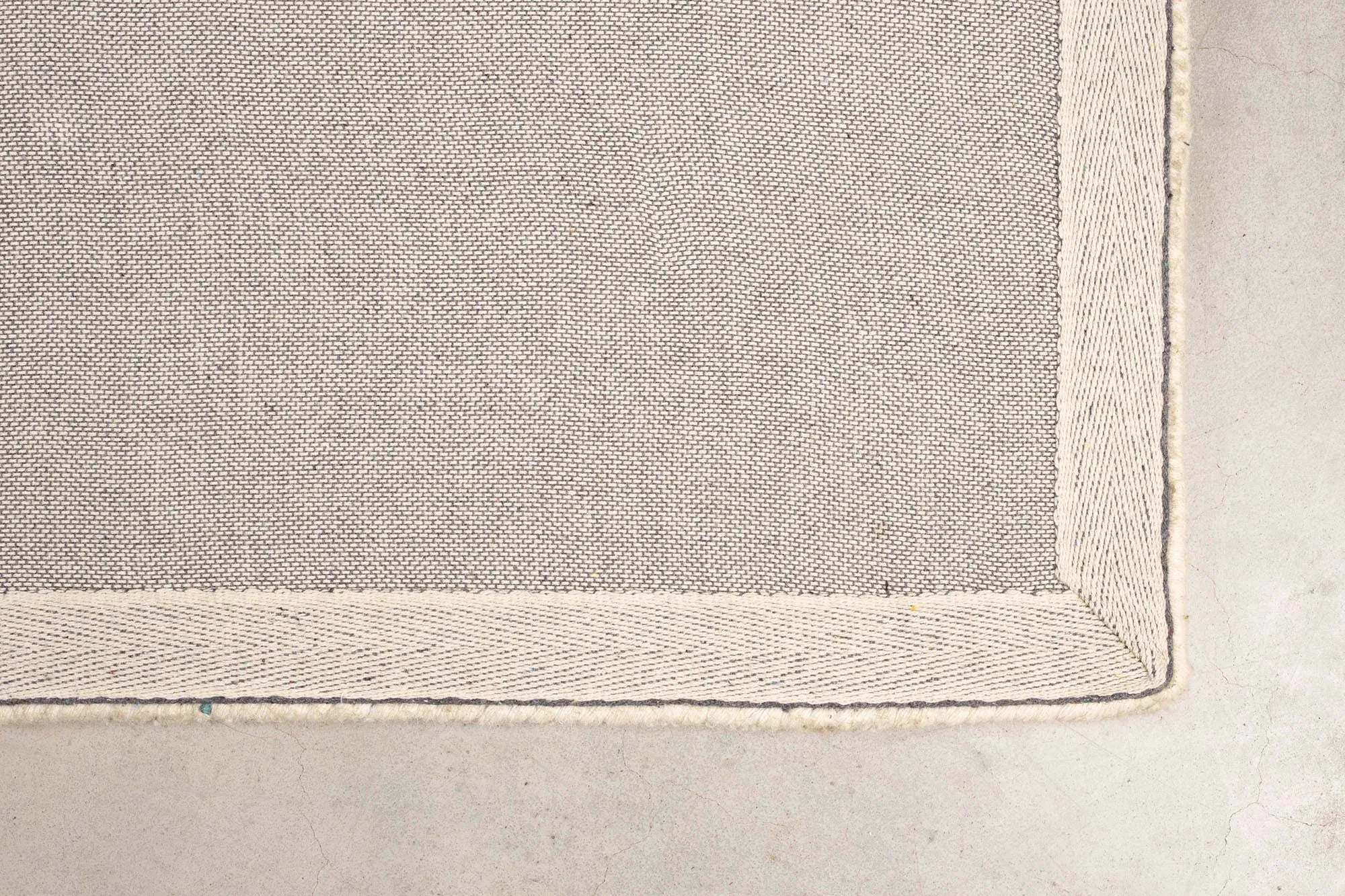 Teppich Amori: Luxuriöse Textur für ein einladendes Ambiente.