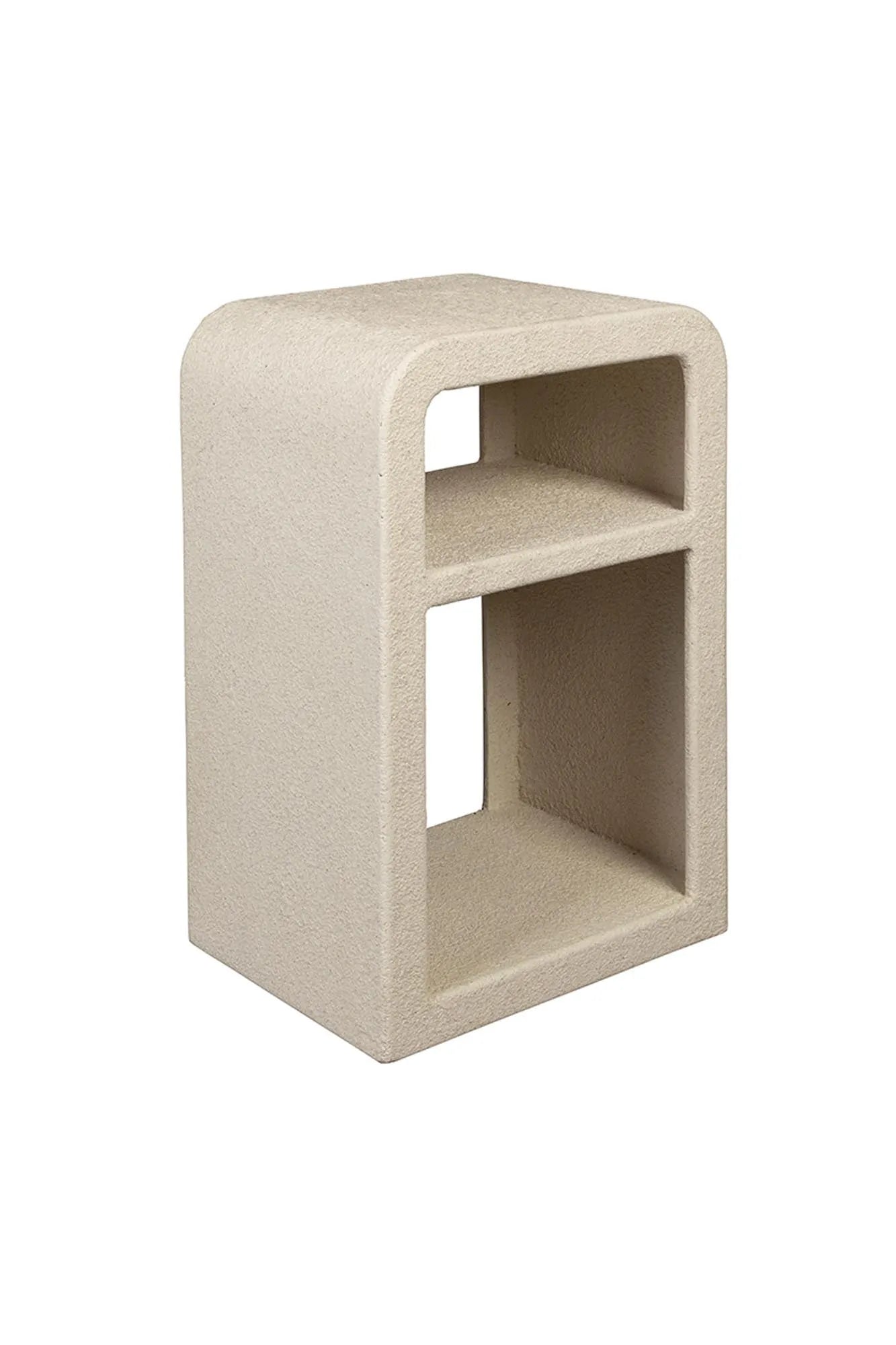 Stilvoller Beistelltisch Bed Veda mit hochwertigem Marmor von Dutchbone.