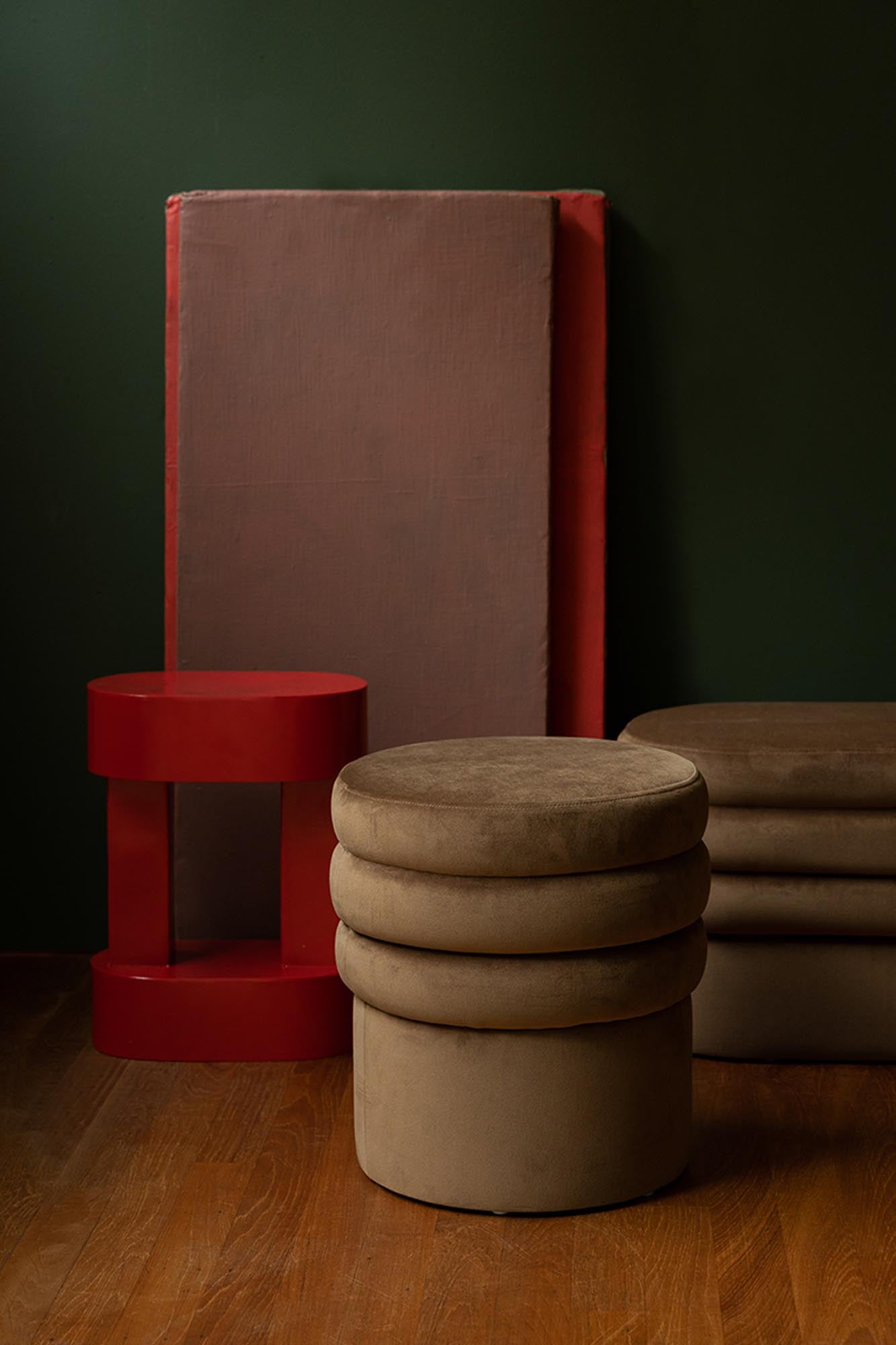 Stool aditi