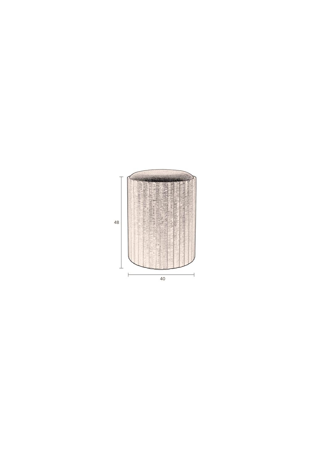 Eleganter Sitzhocker aus recyceltem Teakholz mit Walnuss-Finish, abnehmbarer Sitzfläche und praktischem Stauraum.