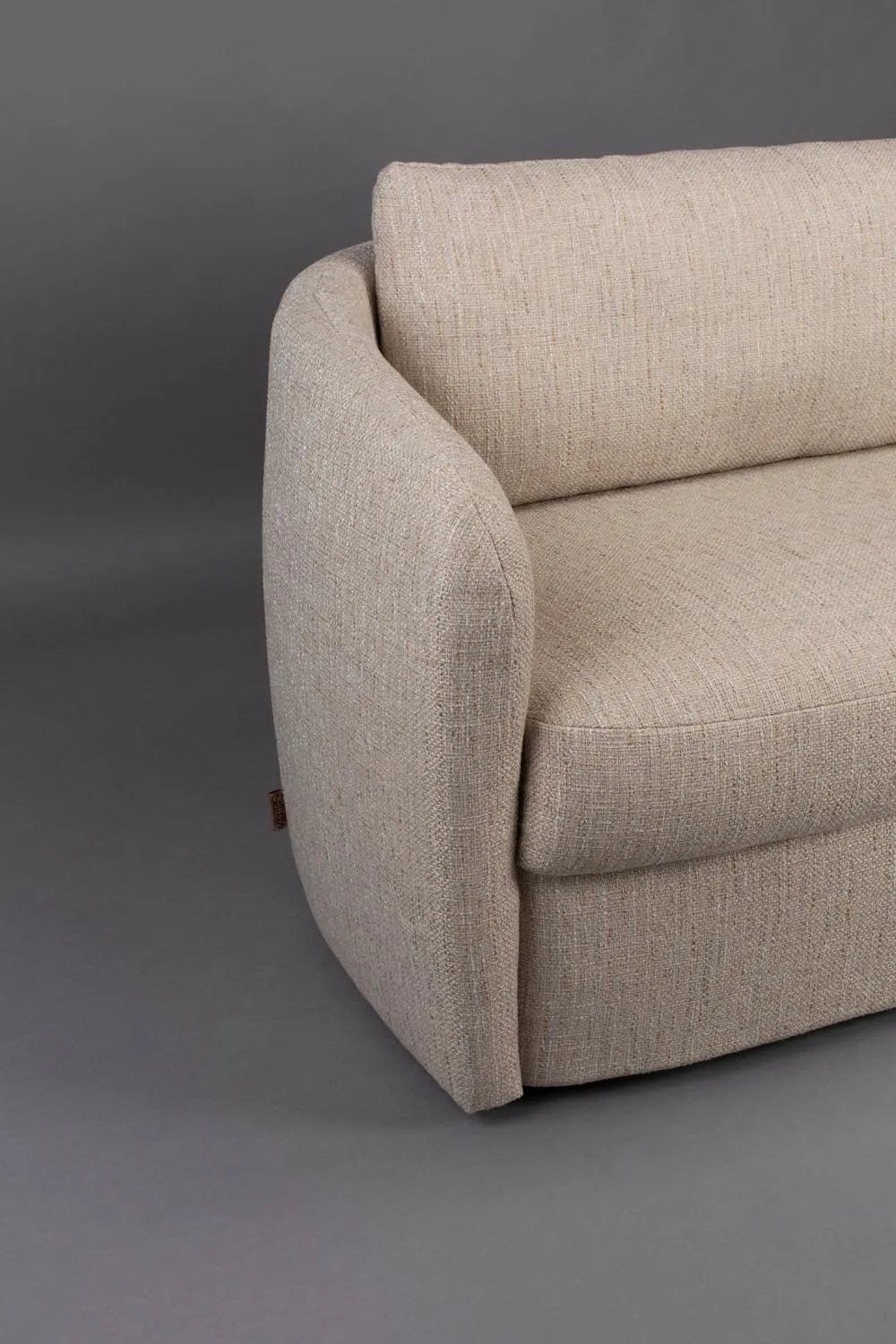 Dutchbone Sofa Boho Sand: Eleganz und Komfort für Ihr Zuhause.