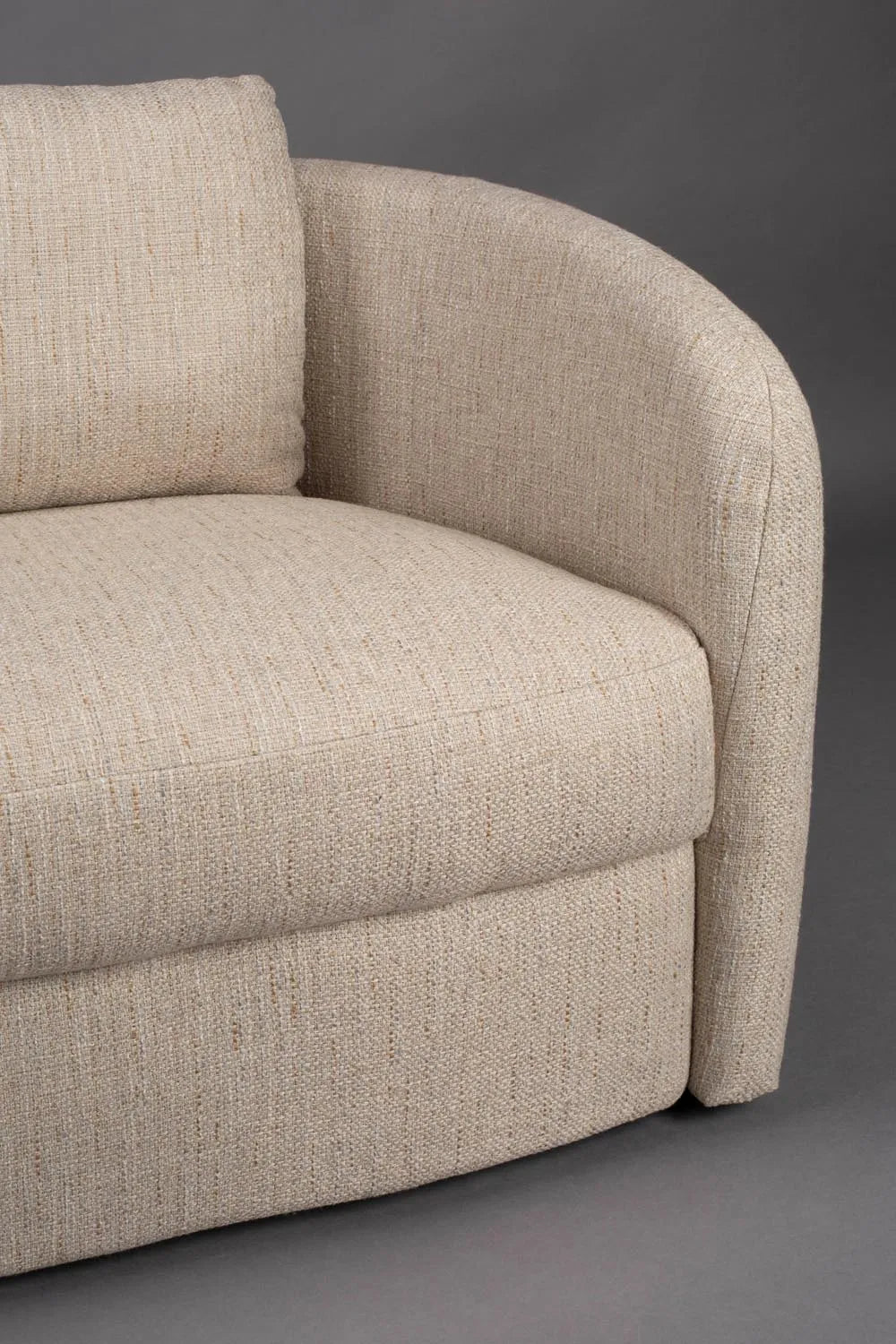 Dutchbone Sofa Boho Sand: Boho-Chic für stilvolle Wohnräume.