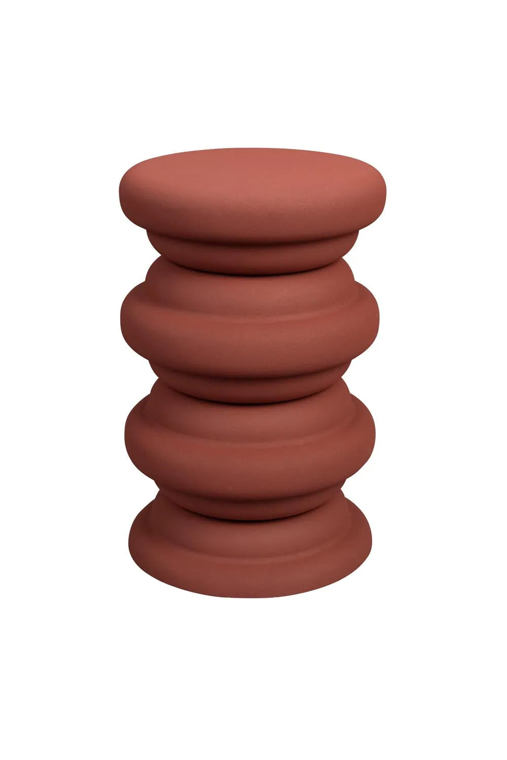Der Hocker Artemis Terra von Dutchbone: Retro-Design, langlebiges Metall, vielseitig einsetzbar, erdige Töne, kreative Wohnakzente.