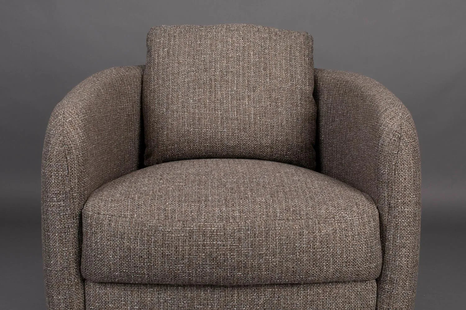 Dutchbone Boho Stone: Eleganter Komfort im trendigen Boho-Design.