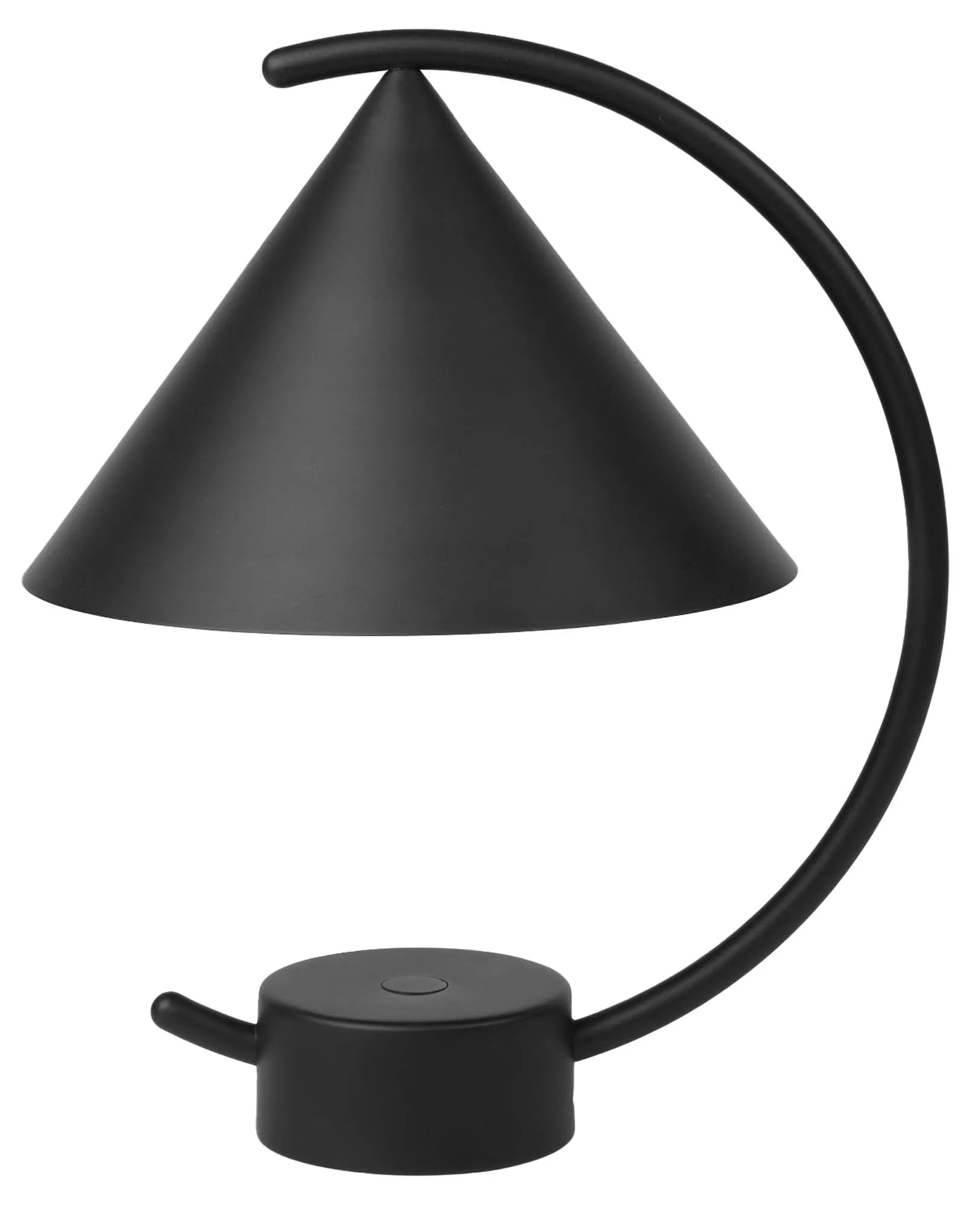Meridian Lampe tragbar in Schwarz präsentiert im Onlineshop von KAQTU Design AG. Tischleuchte ist von Ferm Living