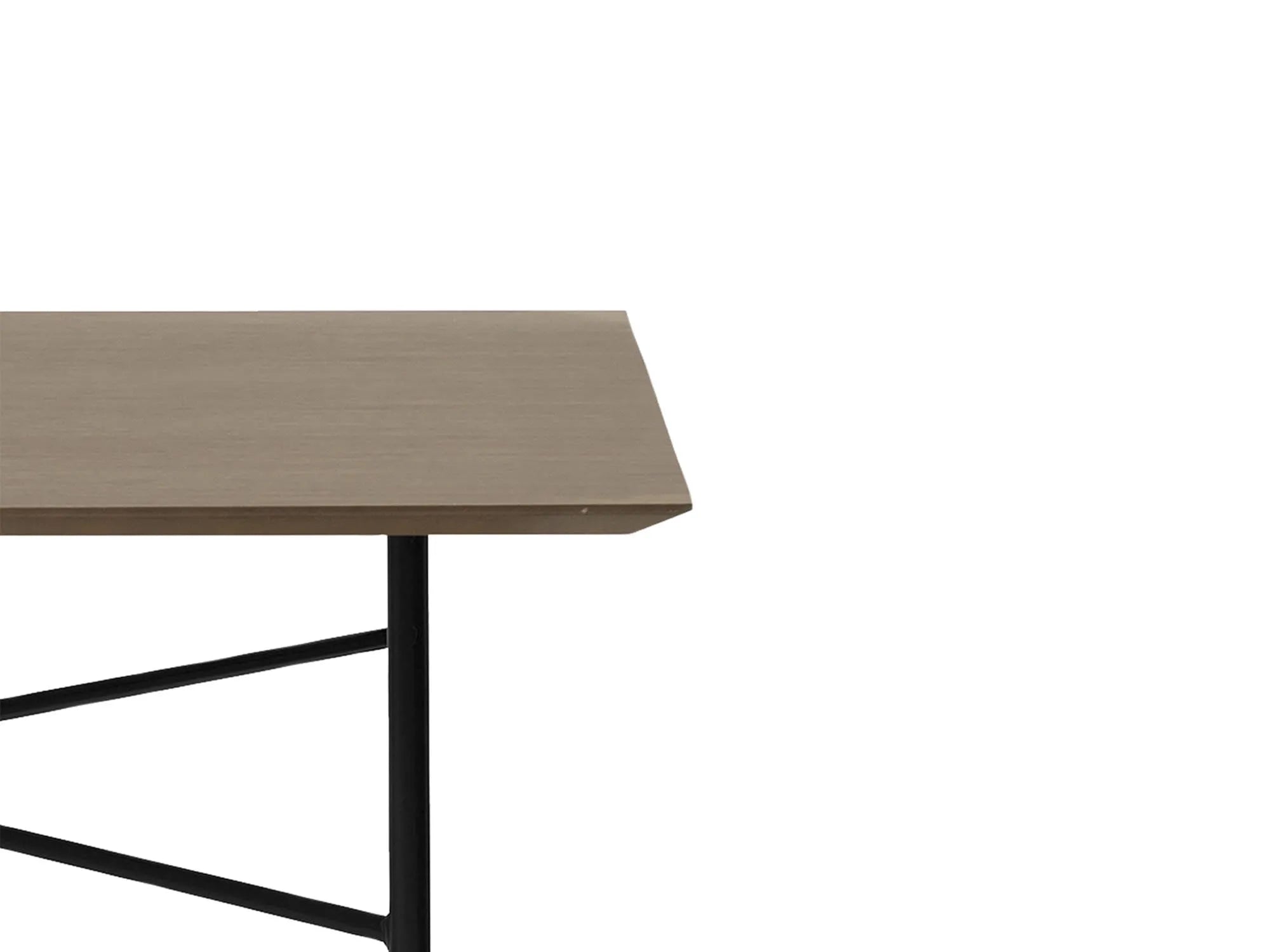 Mingle Tischplatte 160 cm in Dunkelbraun präsentiert im Onlineshop von KAQTU Design AG. Tischsystem Einzelteile ist von Ferm Living