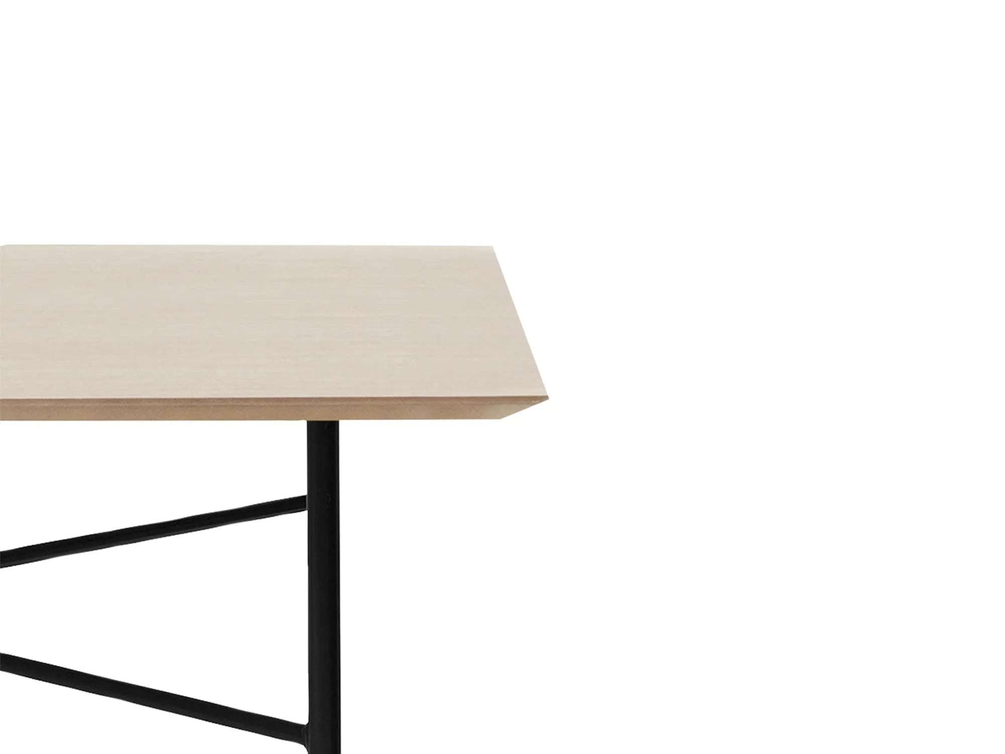 Mingle Tischplatte 210 cm in Hellbraun präsentiert im Onlineshop von KAQTU Design AG. Tischsystem Einzelteile ist von Ferm Living