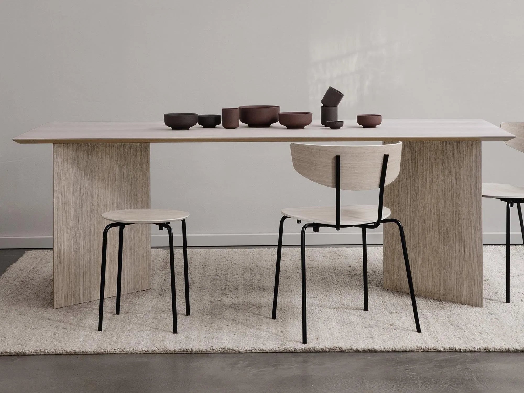 Mingle Tischplatte 210 cm in Hellbraun präsentiert im Onlineshop von KAQTU Design AG. Tischsystem Einzelteile ist von Ferm Living