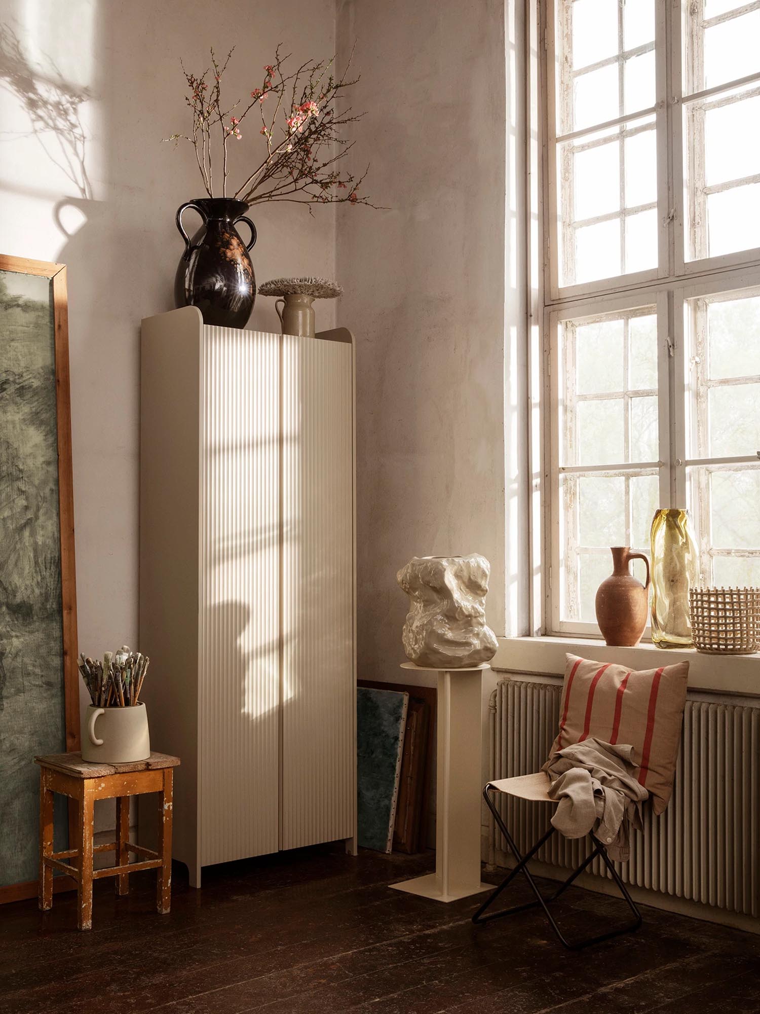 Sill Cupboard Tall