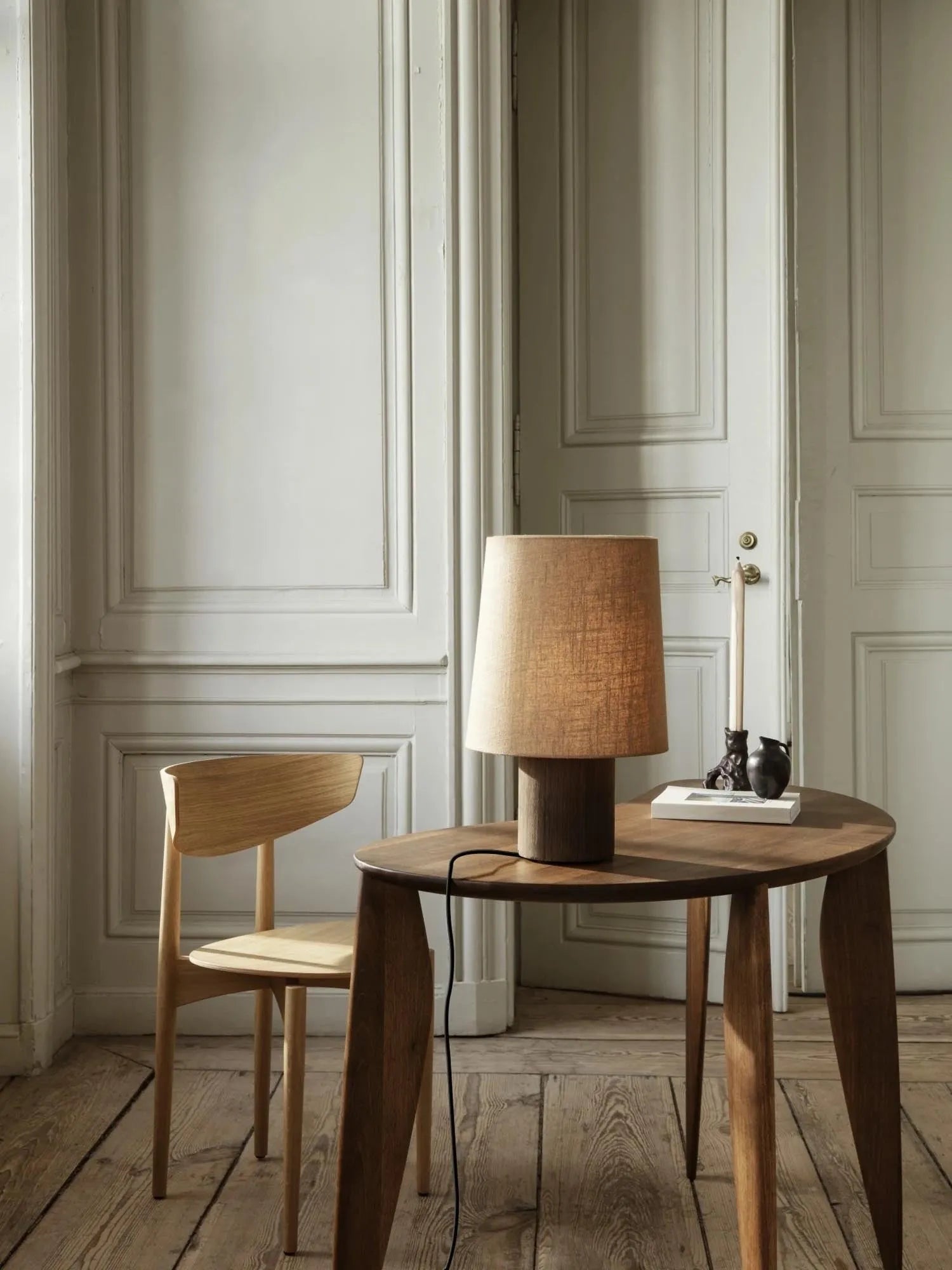 Herman Dining Stuhl: Skandinavisches Design trifft Komfort.