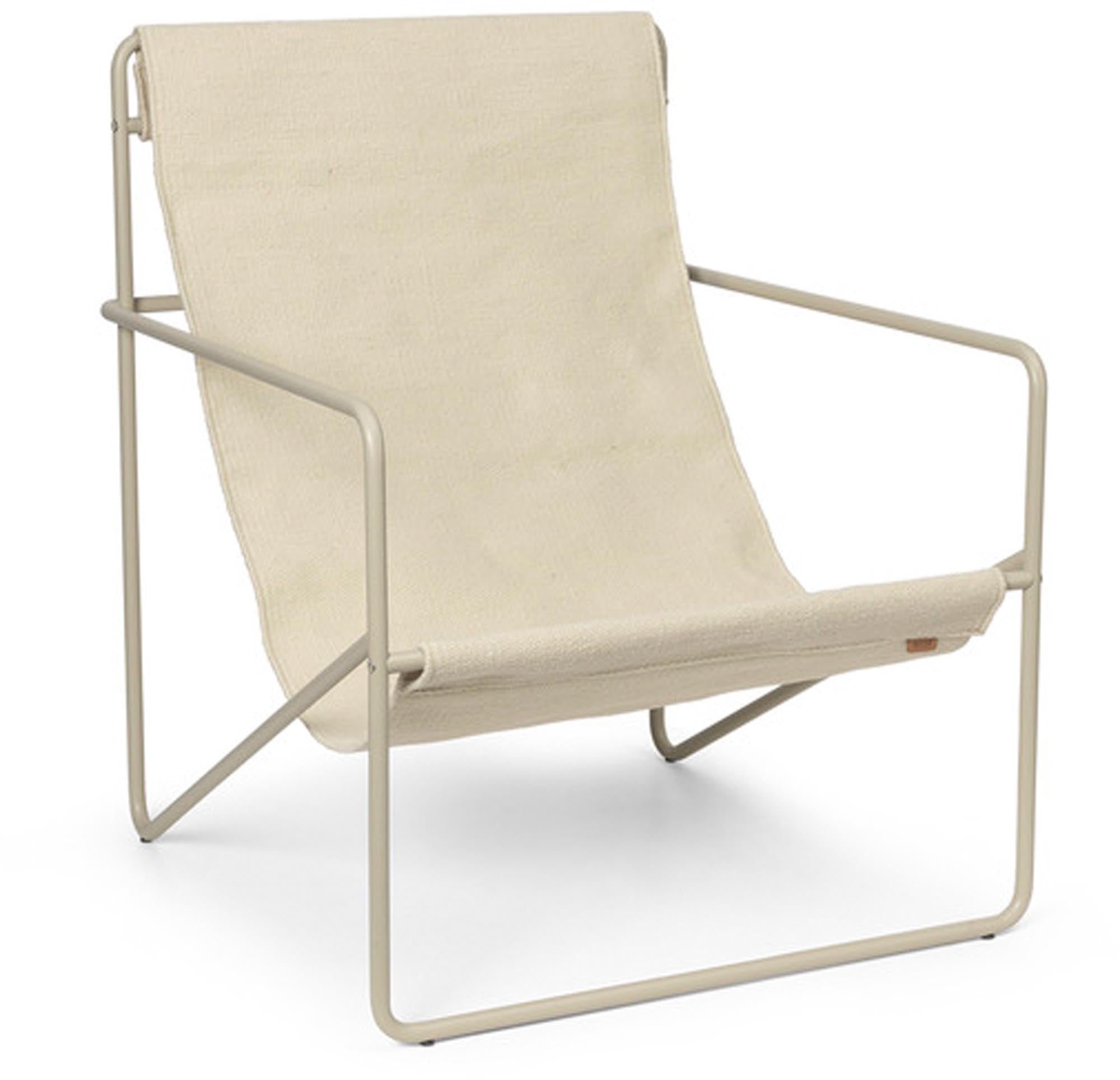 Desert Loungestuhl in Cashmere/Cloud präsentiert im Onlineshop von KAQTU Design AG. Outdoor-Sessel mit Armlehnen ist von Ferm Living