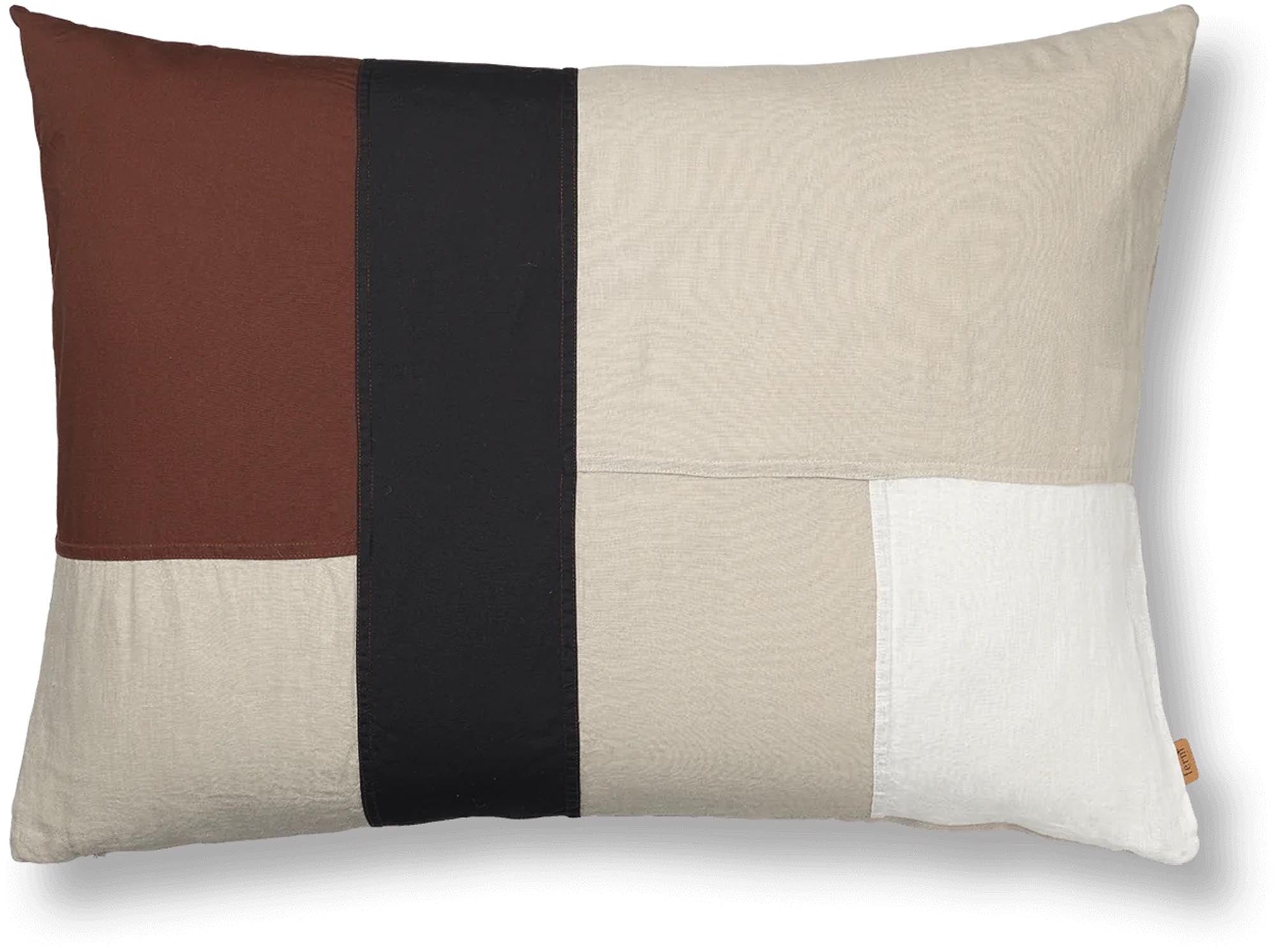 Eleganter Ferm Living Kissenbezug: Groß, modern und gemütlich.