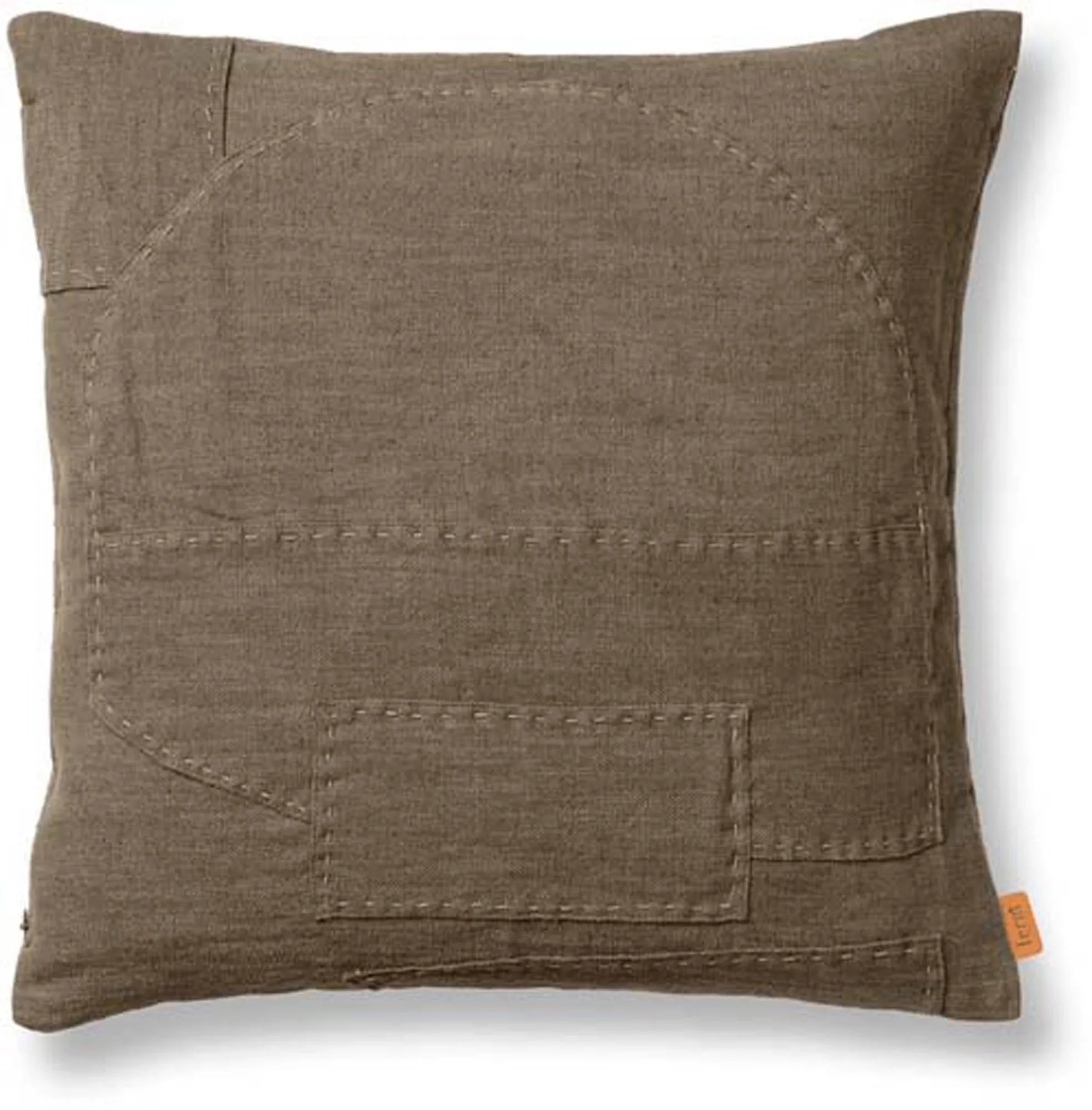 Darn Kissen von Ferm Living: Zeitlose Eleganz für Ihr Wohnzimmer.