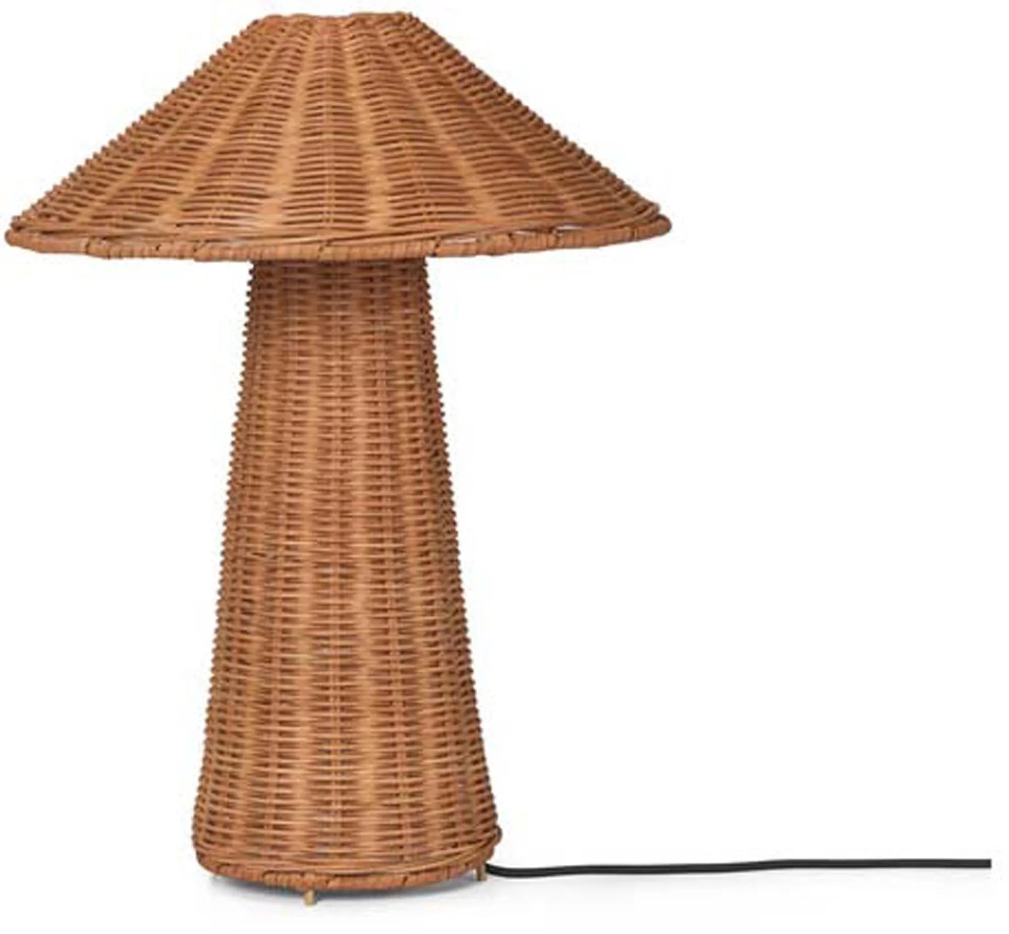 Die Dou Tischleuchte von Ferm Living: Handgeflochtenes Rattan trifft auf stabilen Eisenfuß, für warme, einladende Atmosphäre.